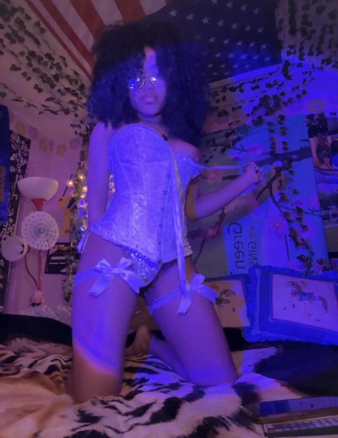 XXX Porn Photo of Nude lifeoftt_19xx 516
