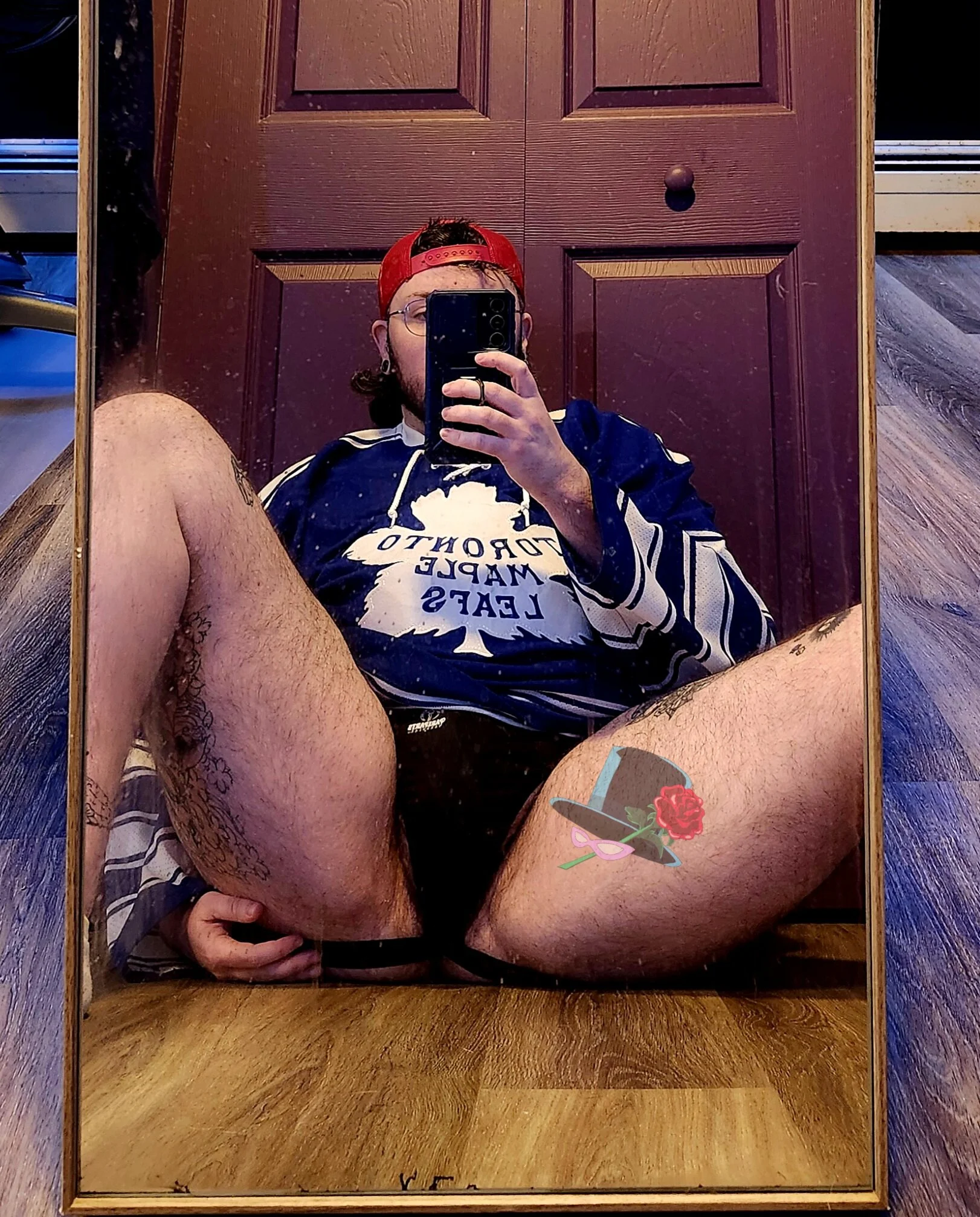 XXX Porn Photo of Nude tuxedomasc95 12
