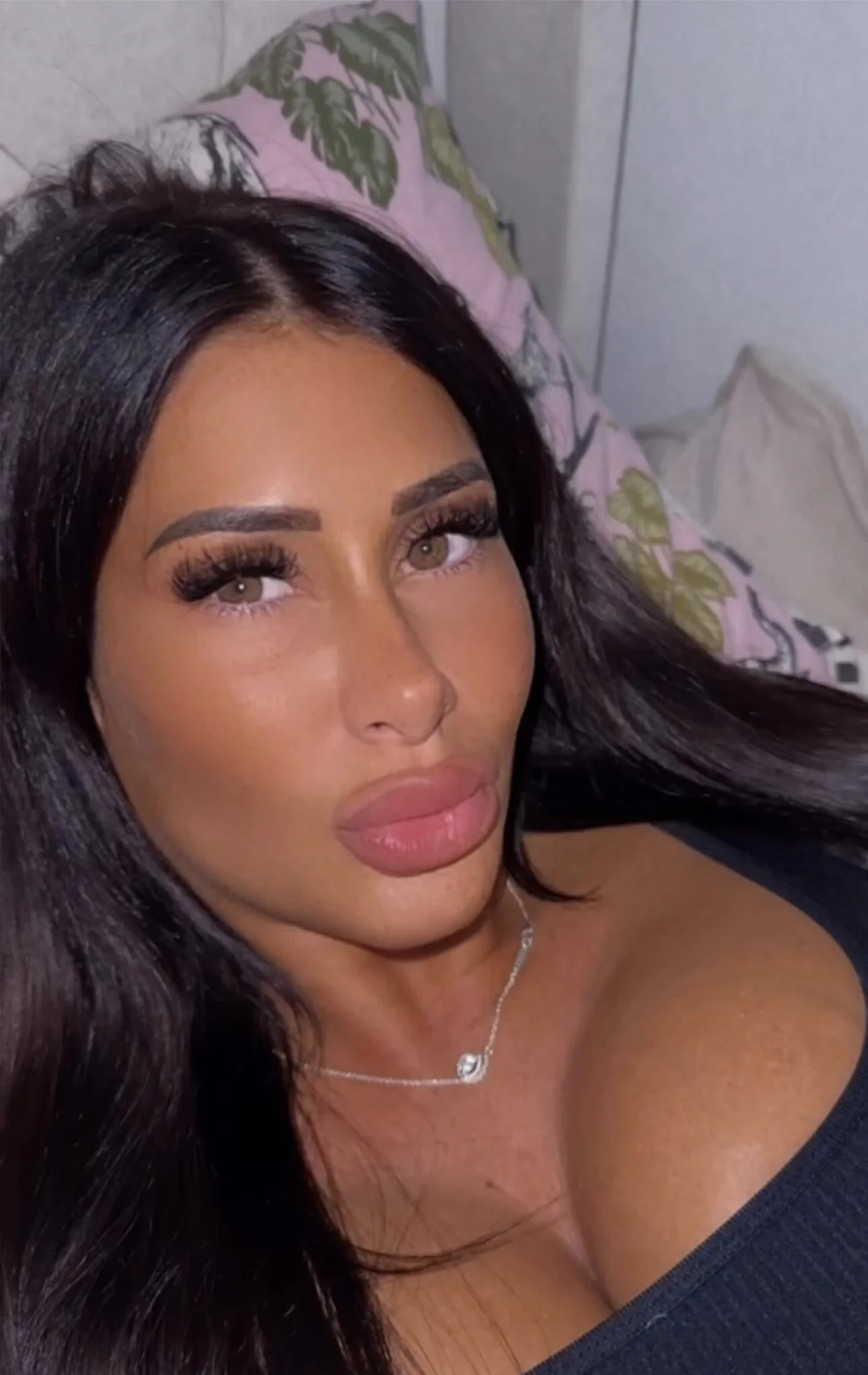 XXX Porn Photo of Nude AriannaIsabellax 12
