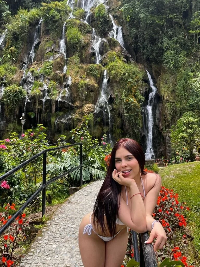 XXX Porn Photo of Nude crisbell_lopez 28