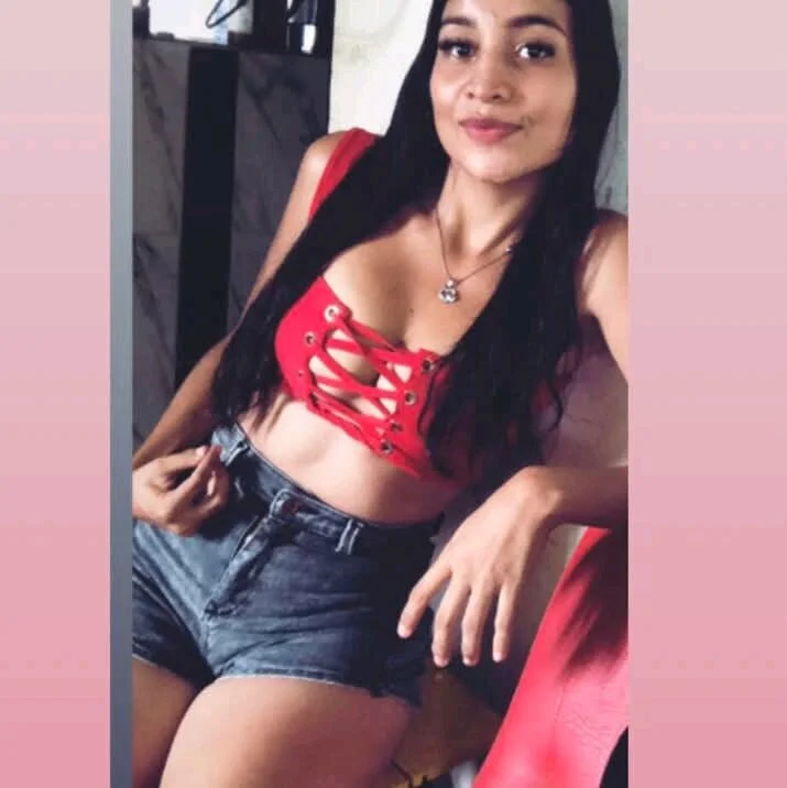 XXX Porn Photo of Nude SHOFIA_BUENO 2