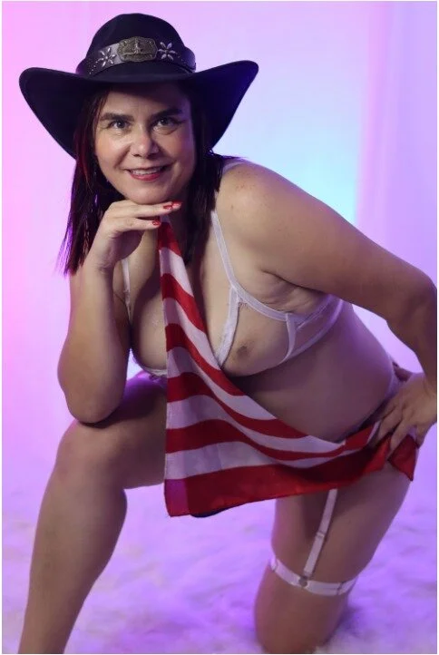 XXX Porn Photo of Nude lucianamaster 2
