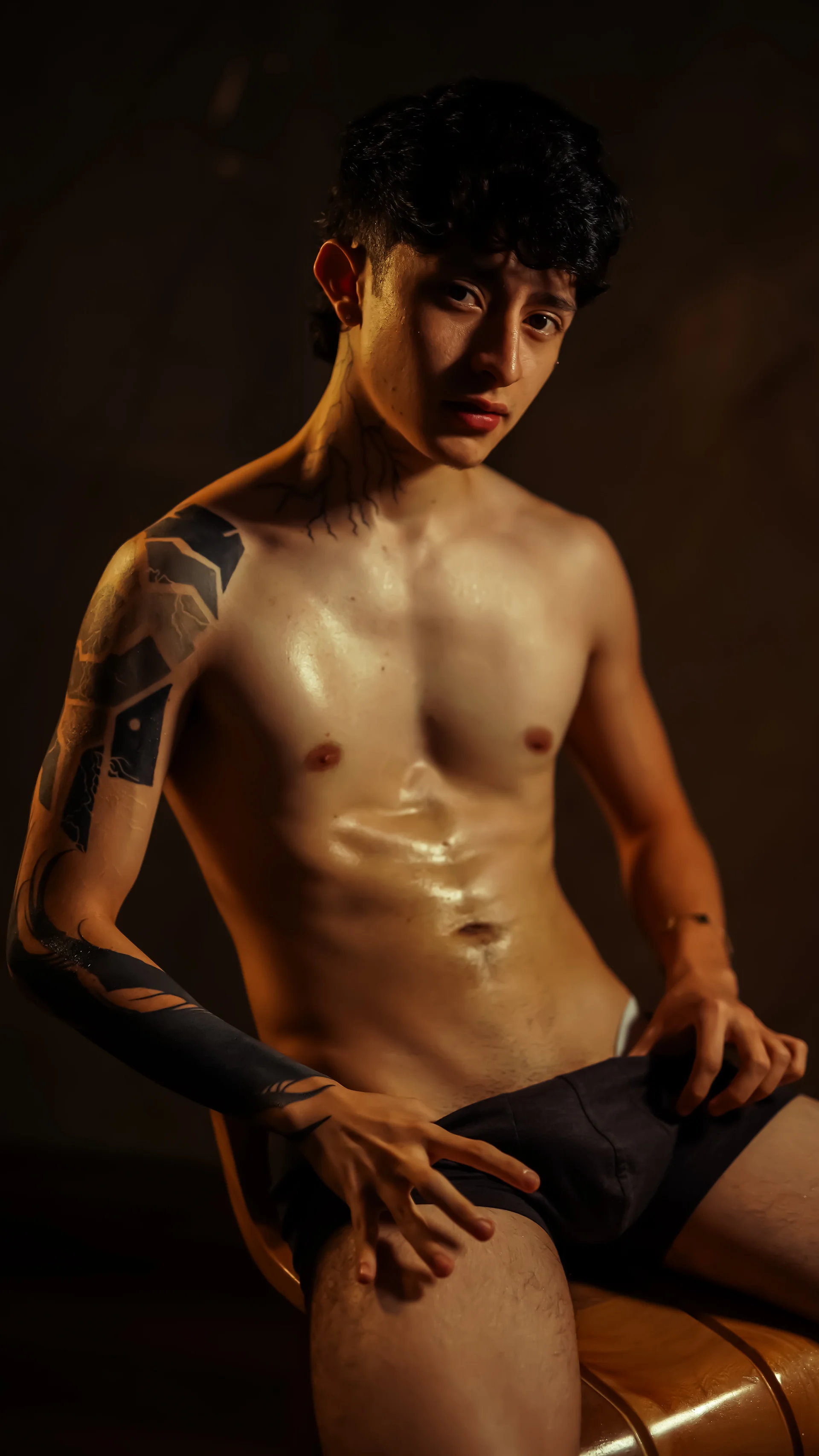XXX Porn Photo of Nude troy_rouge 33