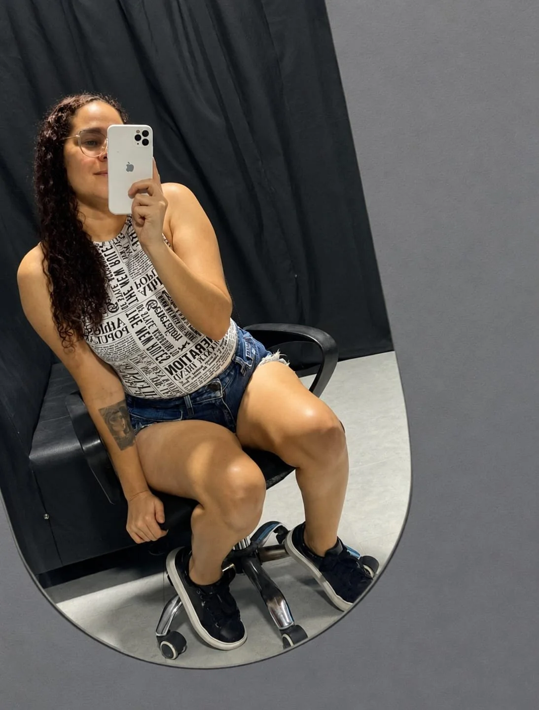 XXX Porn Photo of Nude larizza_riquelme 3