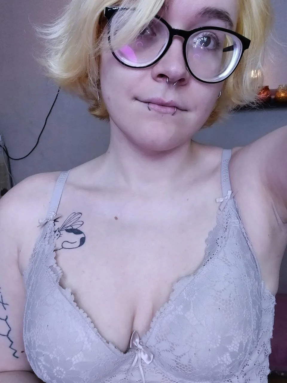XXX Porn Photo of Nude alisahug 1