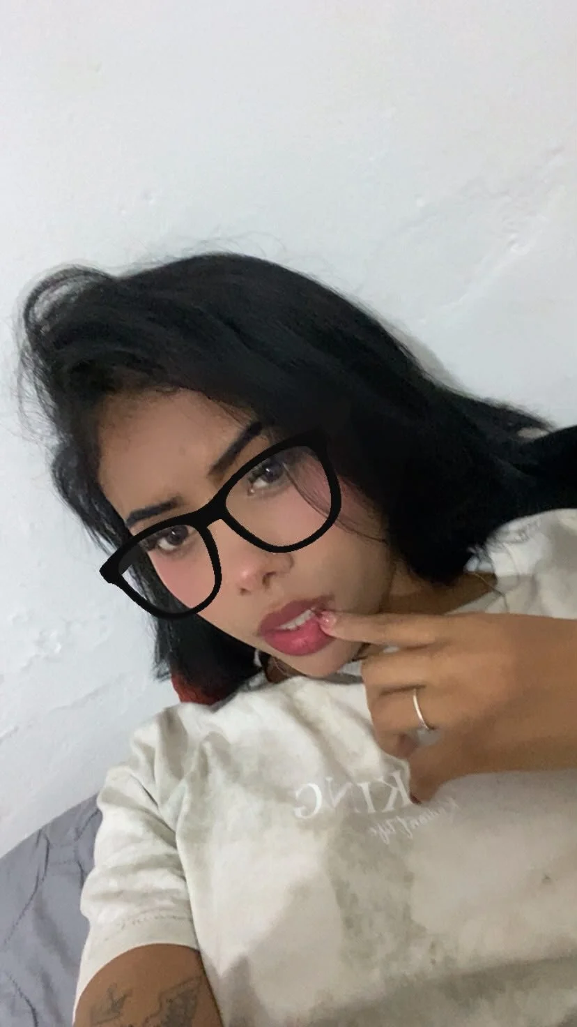 XXX Porn Photo of Nude swettsunshinefon 3