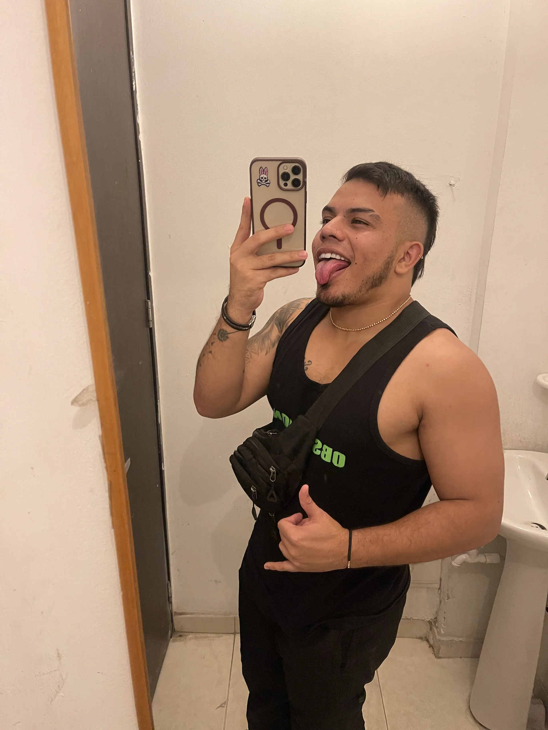XXX Porn Photo of Nude Naughty_Charly 124