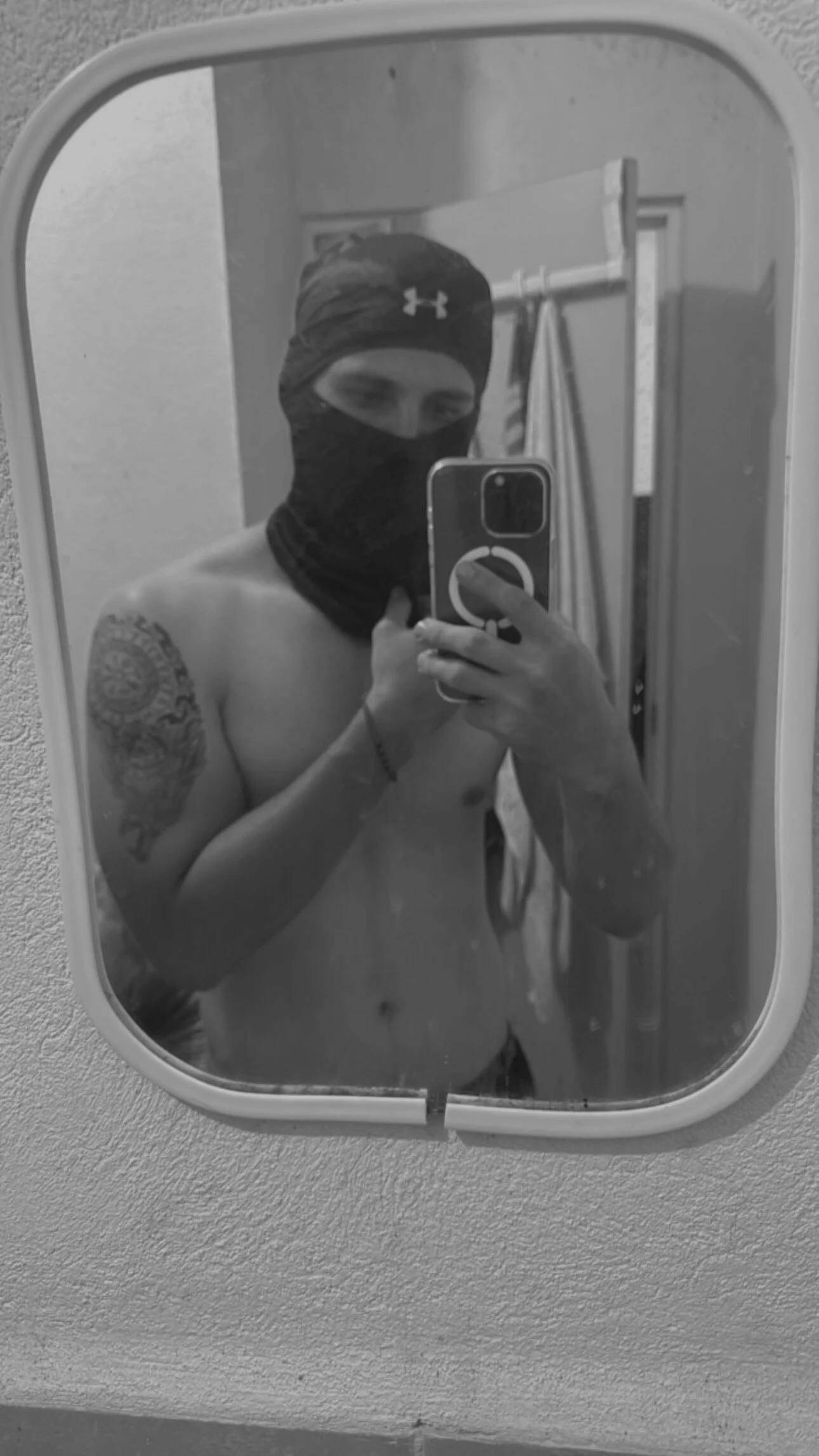 XXX Porn Photo of Nude Thor_691 9