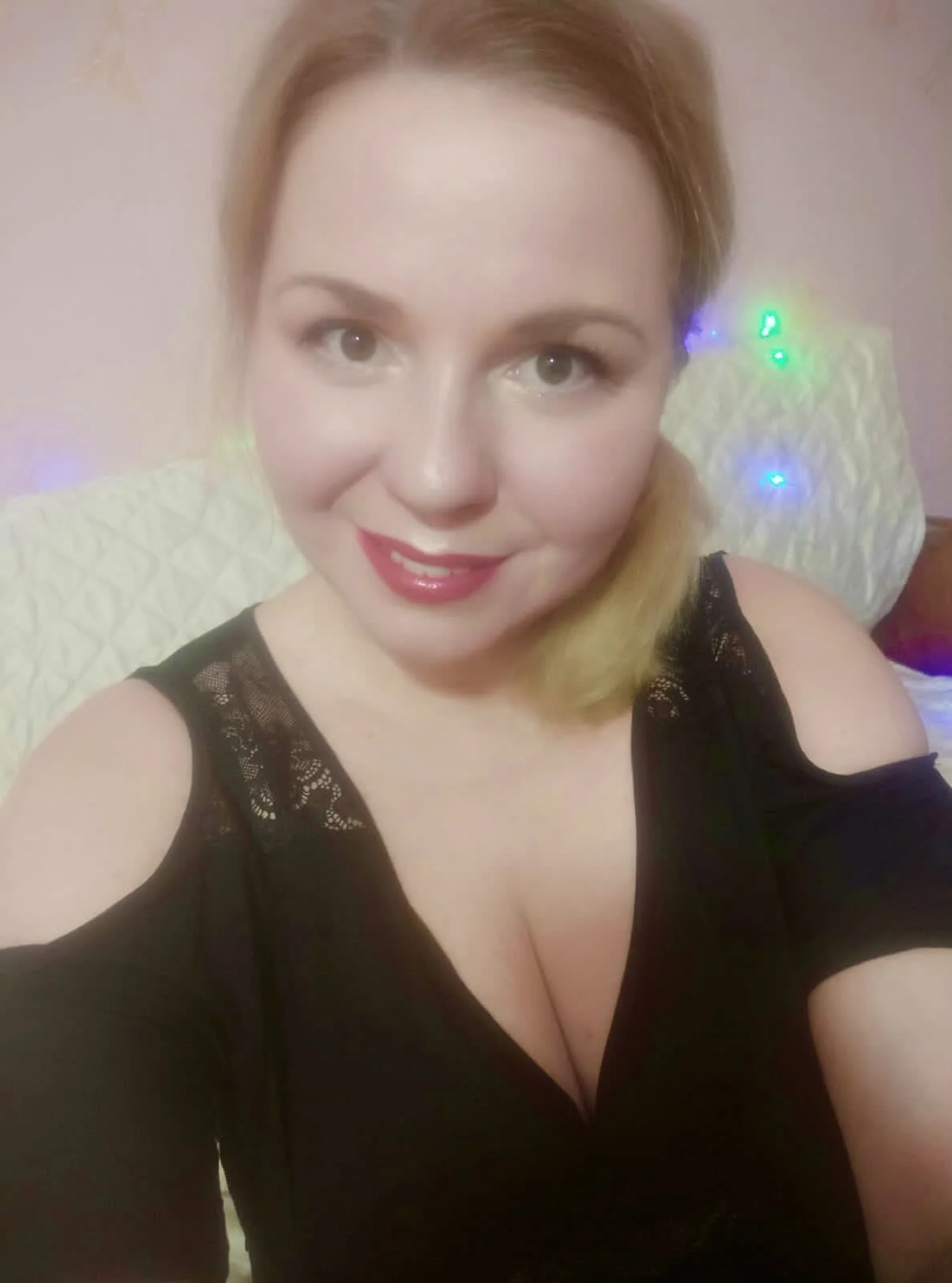 XXX Porn Photo of Nude Cute_sun 17