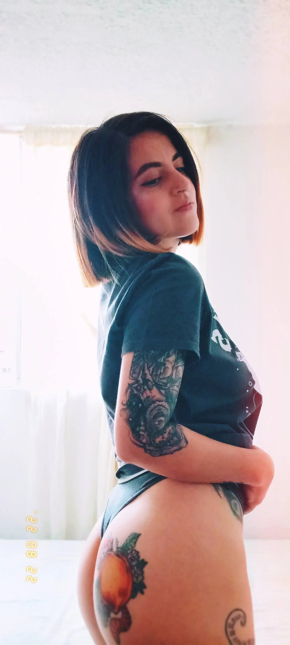 XXX Porn Photo of Nude Liz_grey_ 6
