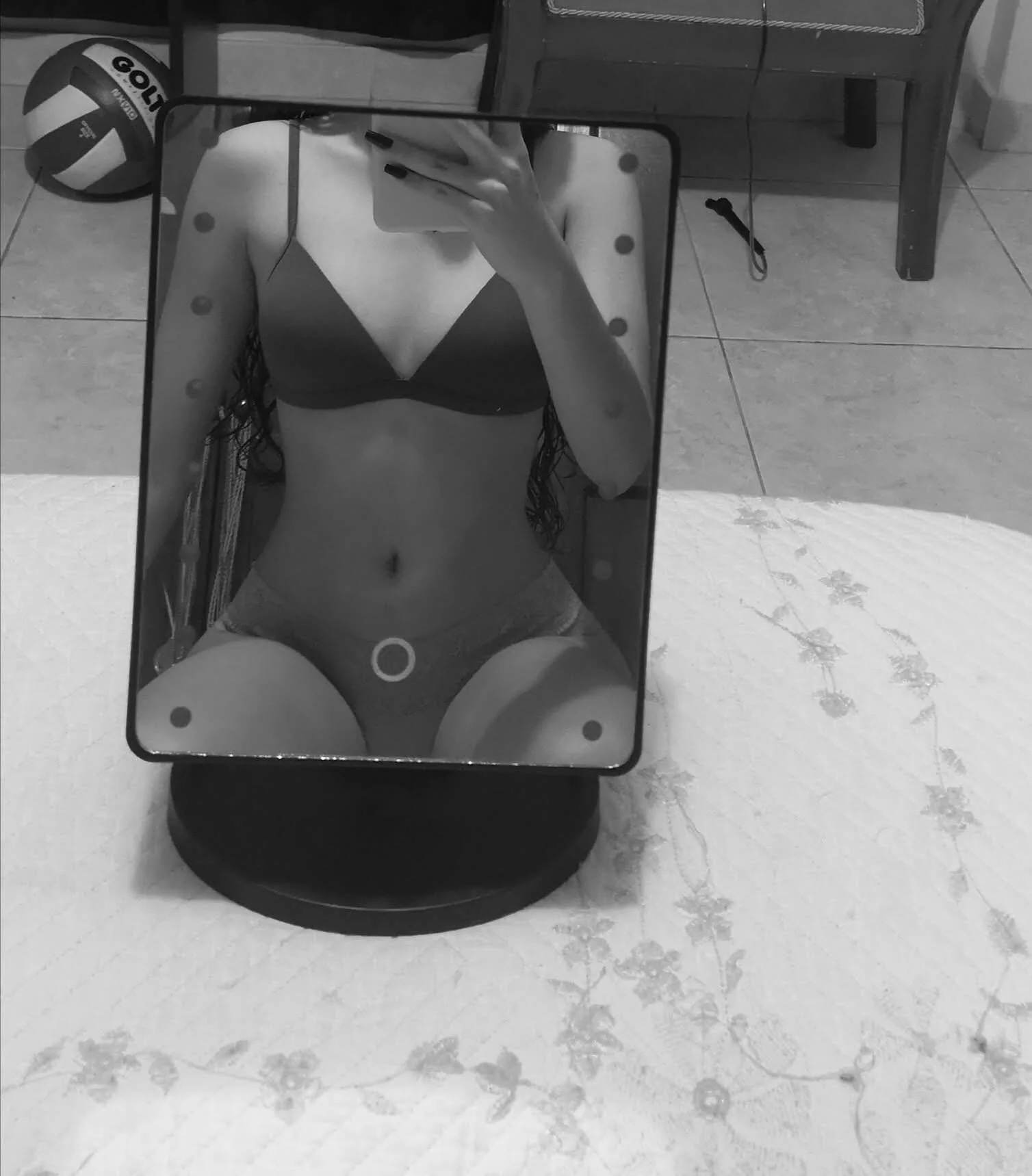 XXX Porn Photo of Nude IrisBound 40