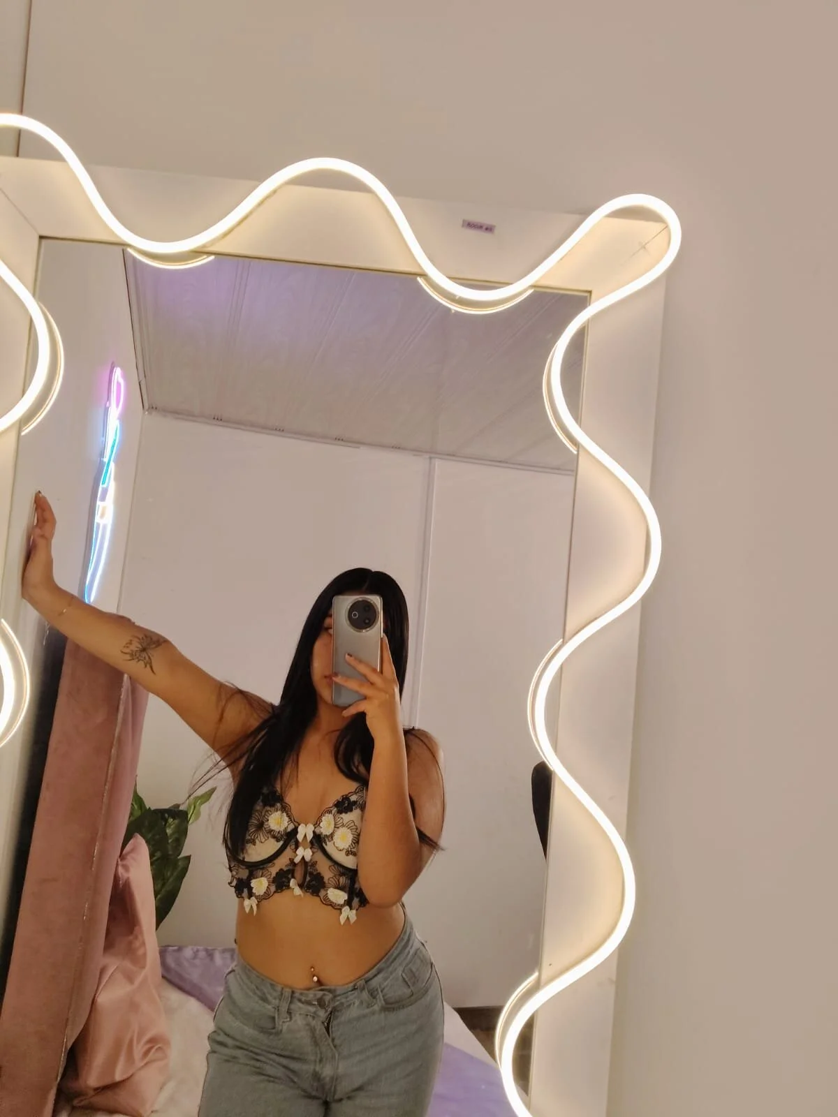 XXX Porn Photo of Nude ZURY_TAY 11