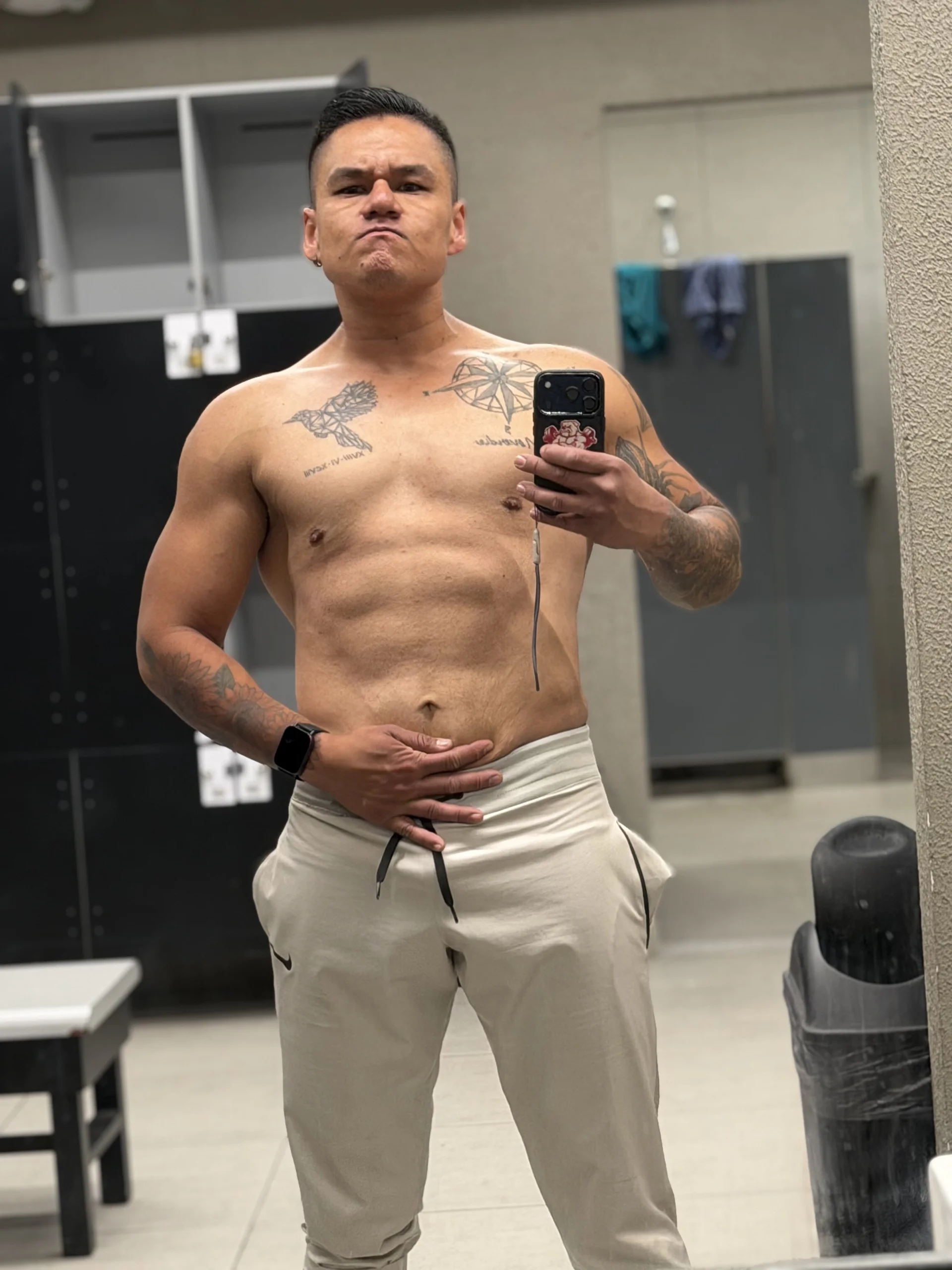 XXX Porn Photo of Nude LatinoLeones 8