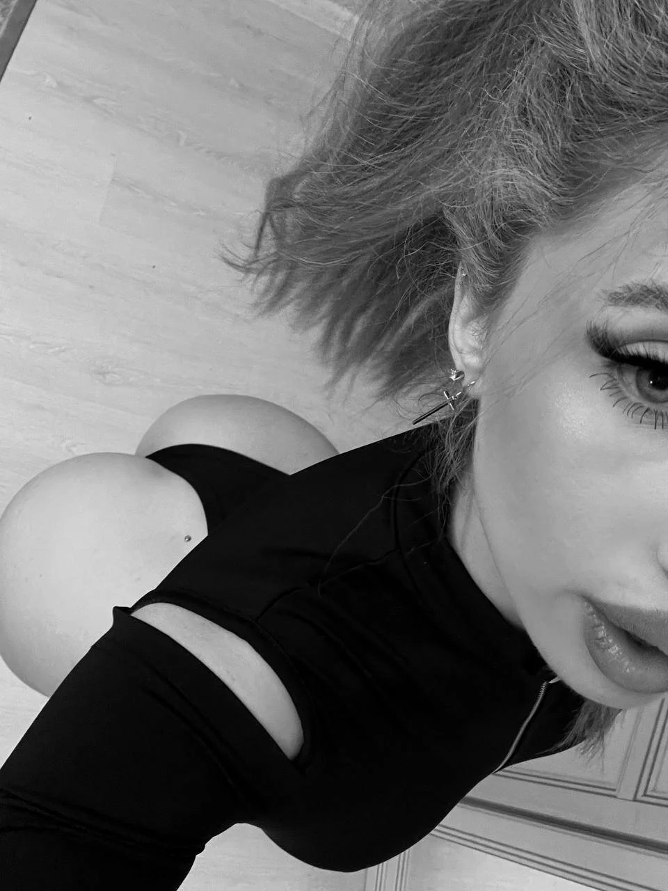 XXX Porn Photo of Nude milky_waybaby 12