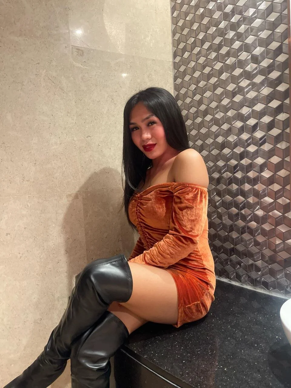 XXX Porn Photo of Nude itstightasianjassy 10