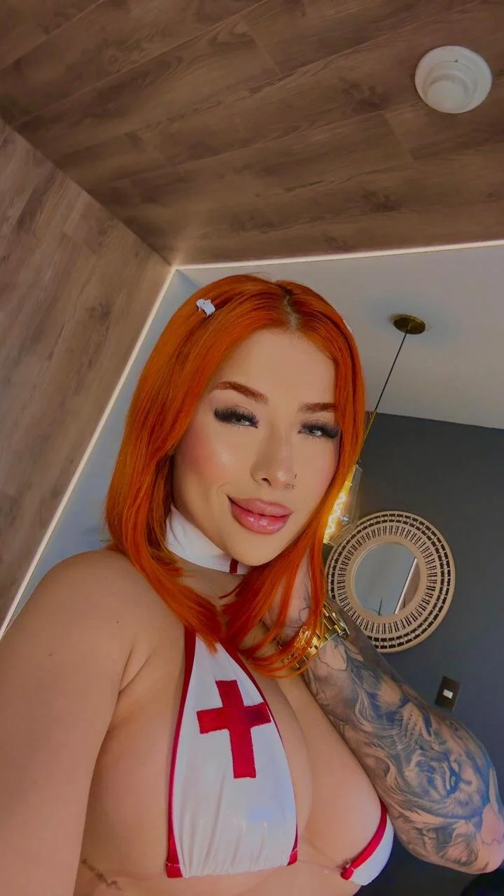 XXX Porn Photo of Nude MadelineFox 535