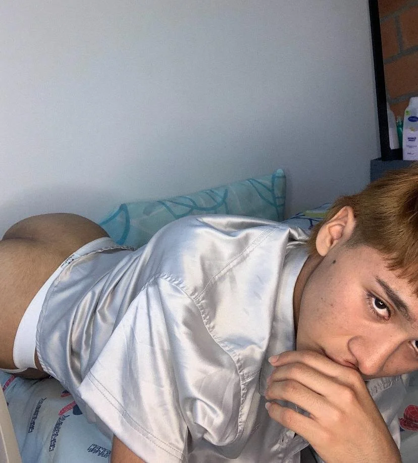 XXX Porn Photo of Nude Tommyfoxboy 1