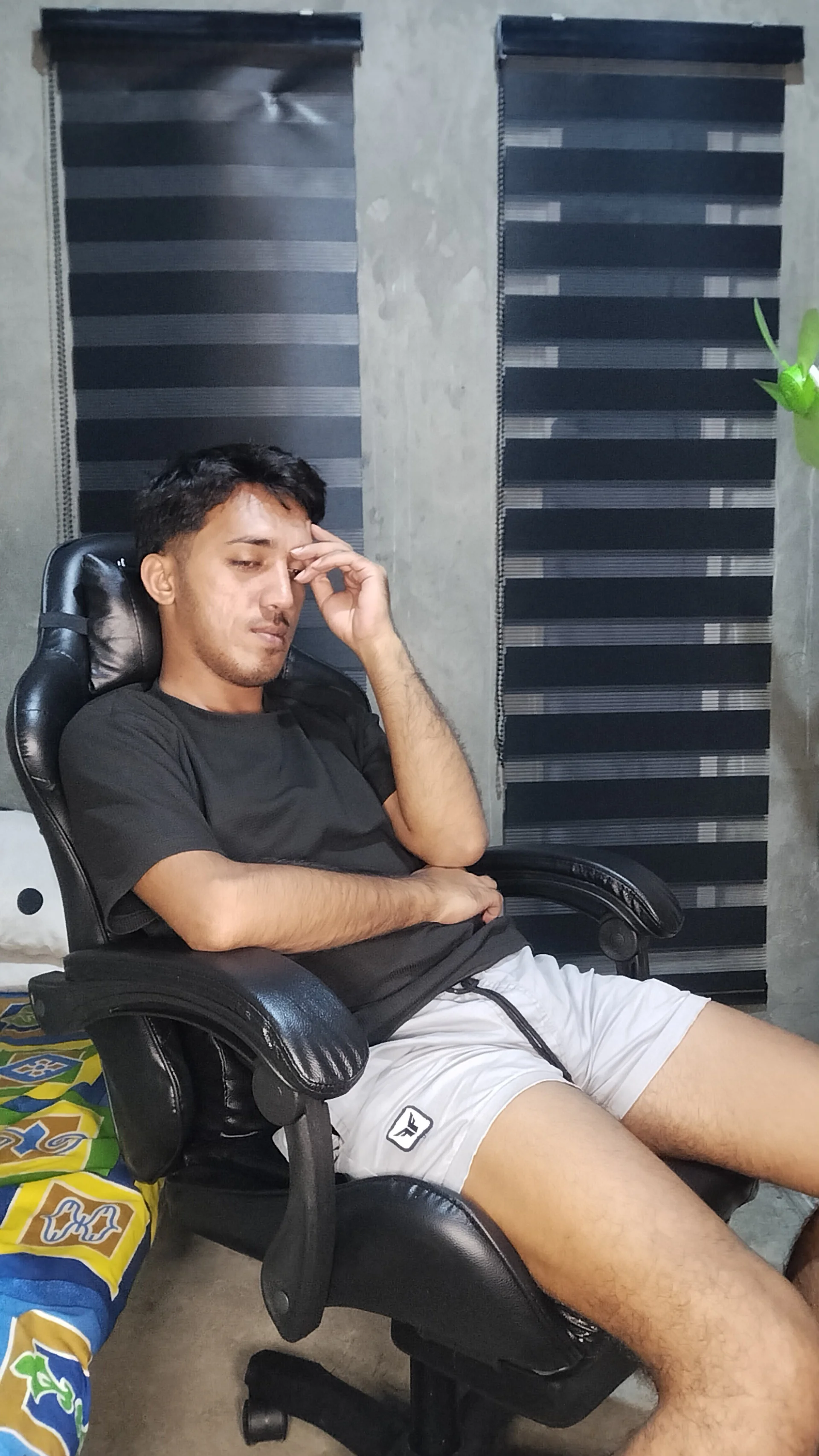 XXX Porn Photo of Nude Spicy_RowyCam 6