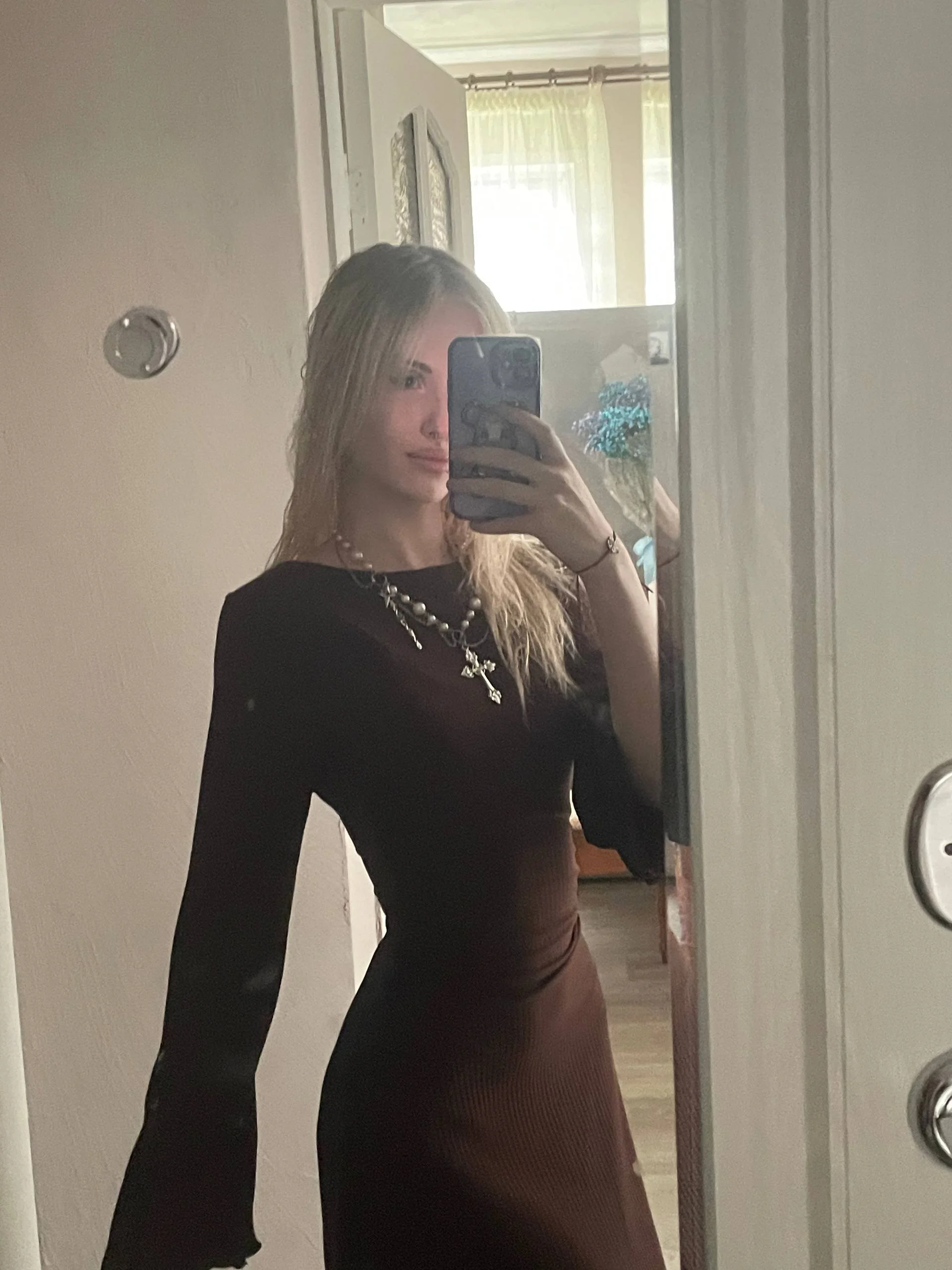 XXX Porn Photo of Nude LizzyCrown 10