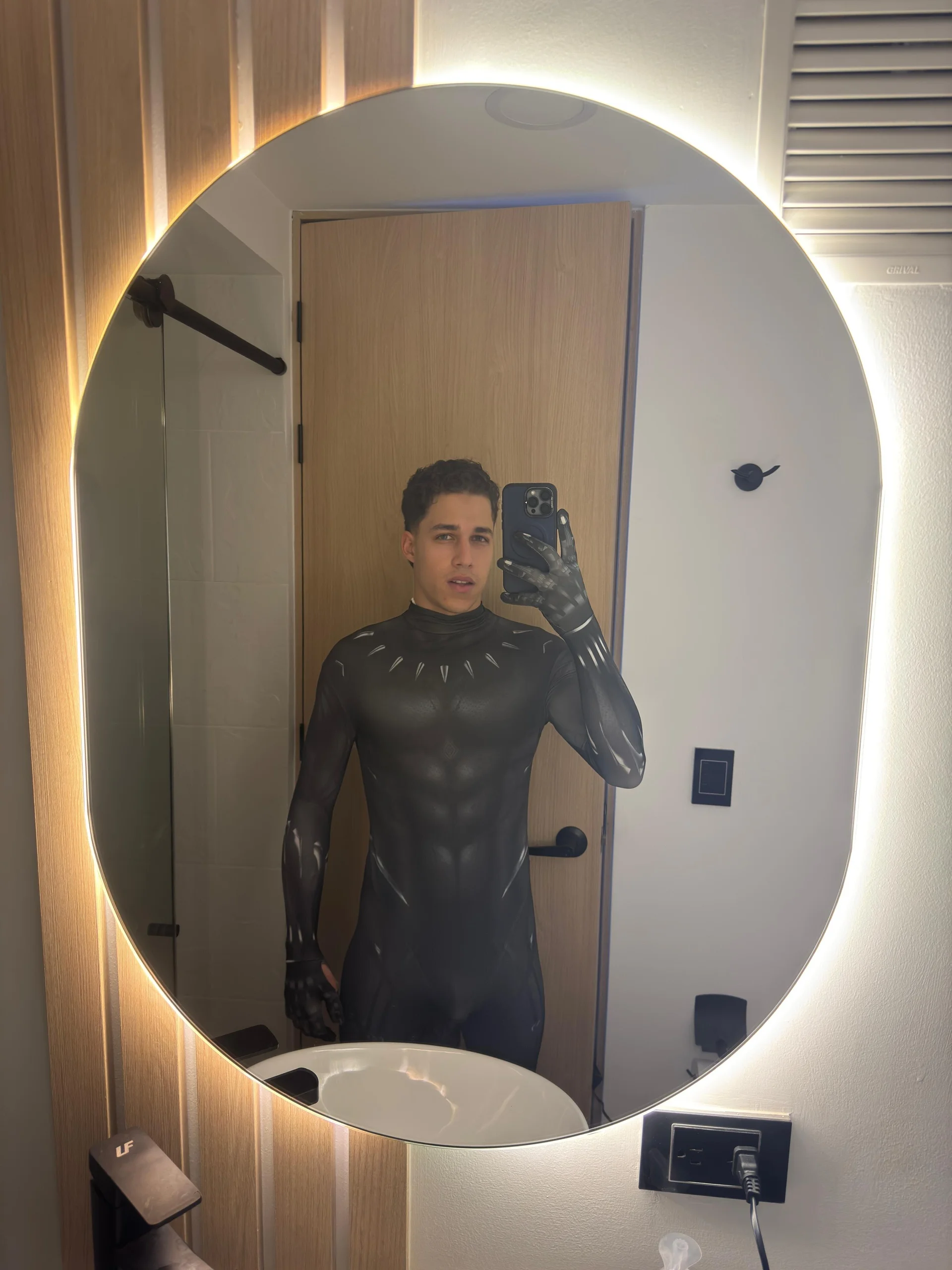 XXX Porn Photo of Nude orionblaze69_ 15