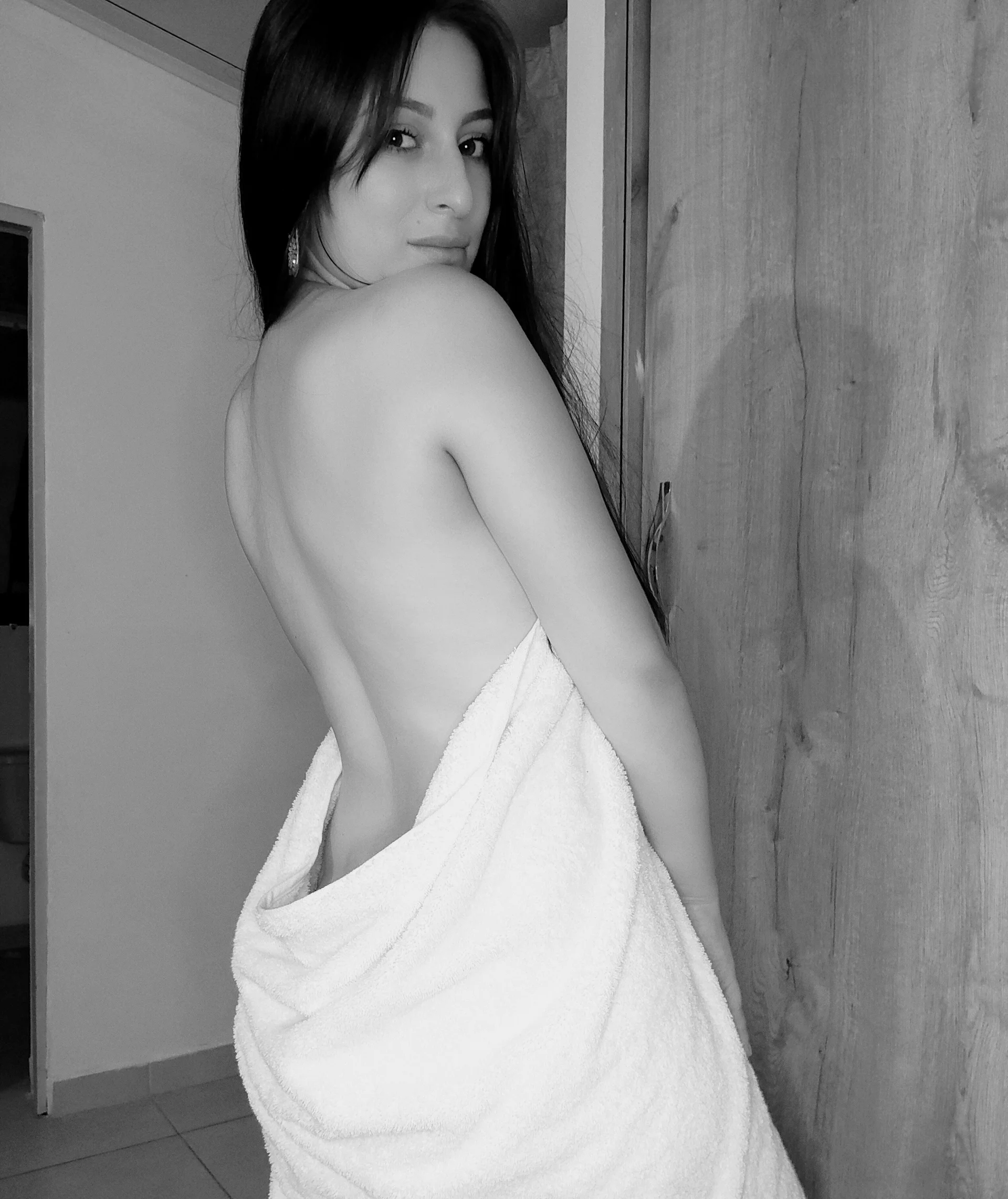 XXX Porn Photo of Nude IsabelaGomez 32