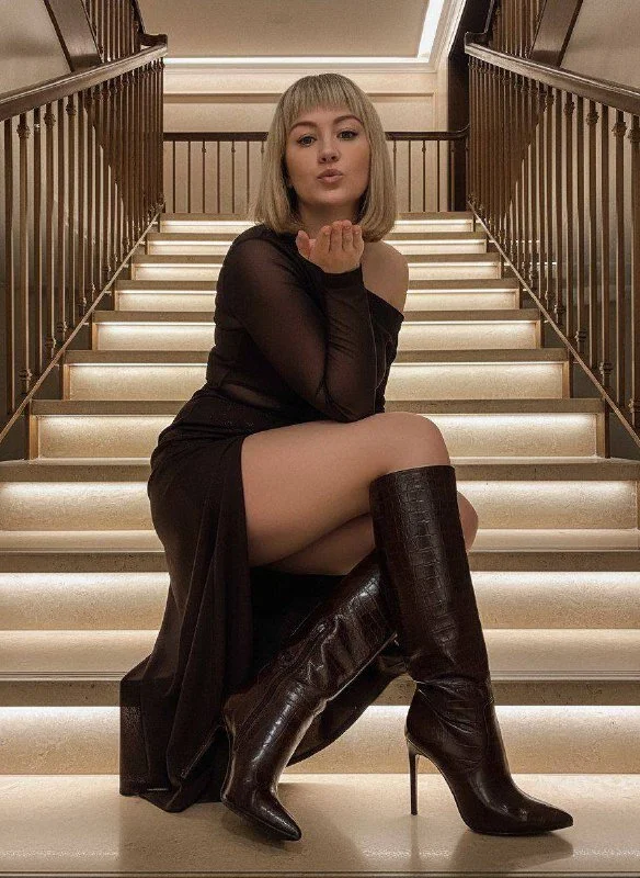 XXX Porn Photo of Nude JulieLuna 11