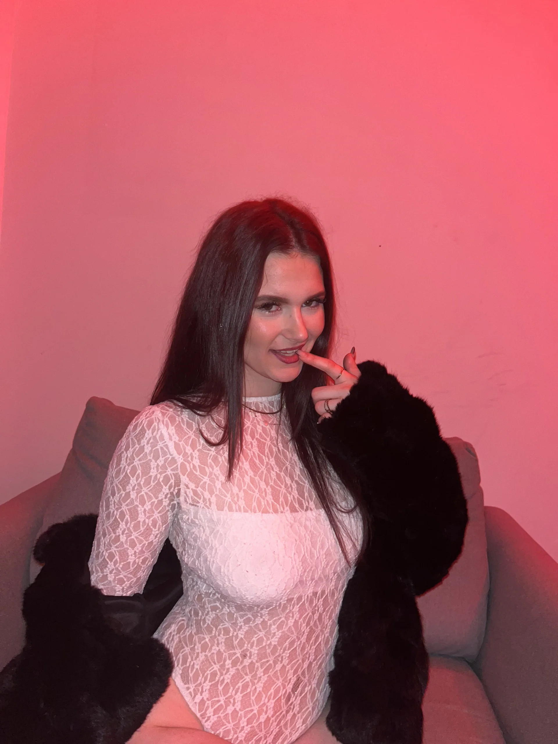 XXX Porn Photo of Nude xBadRed 1