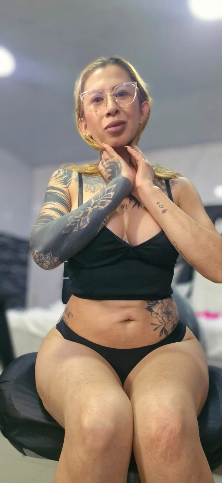XXX Porn Photo of Nude Ladyy_Scarlett 369