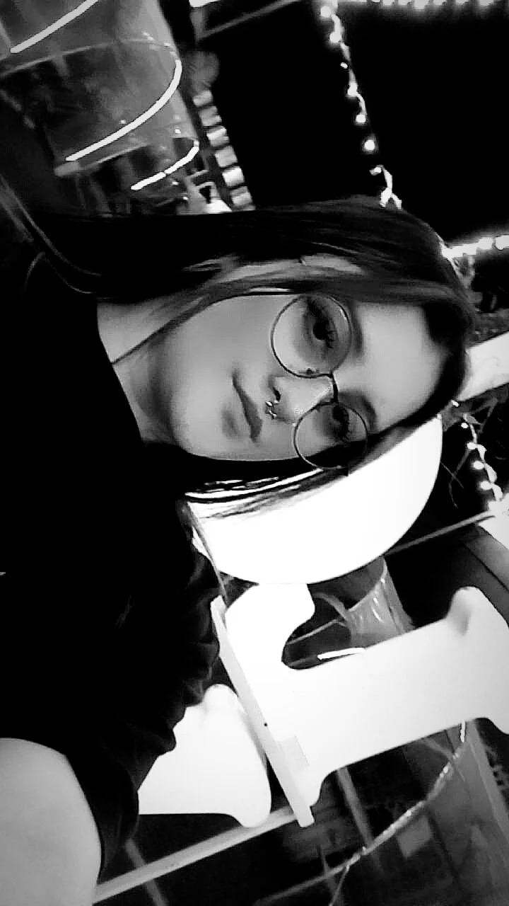XXX Porn Photo of Nude smokeangel 13