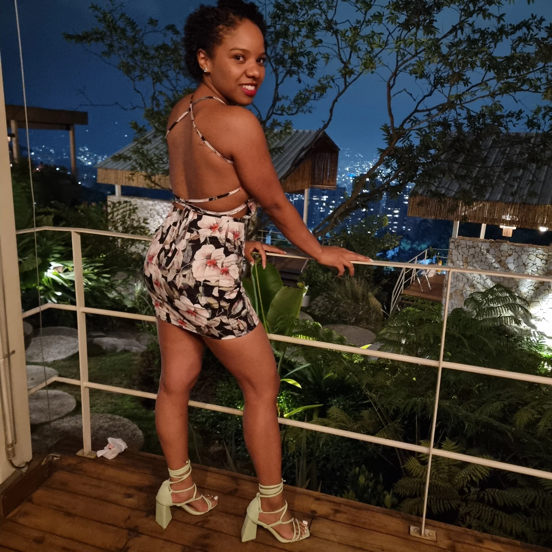 XXX Porn Photo of Nude thais_dreams 21