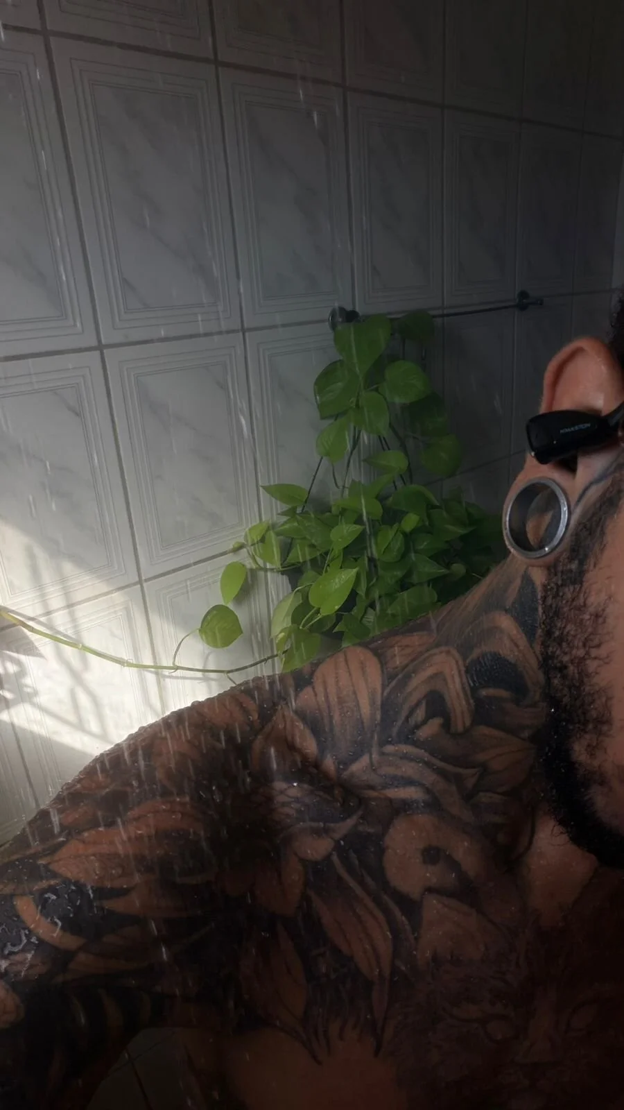 XXX Porn Photo of Nude rodrigsw 1