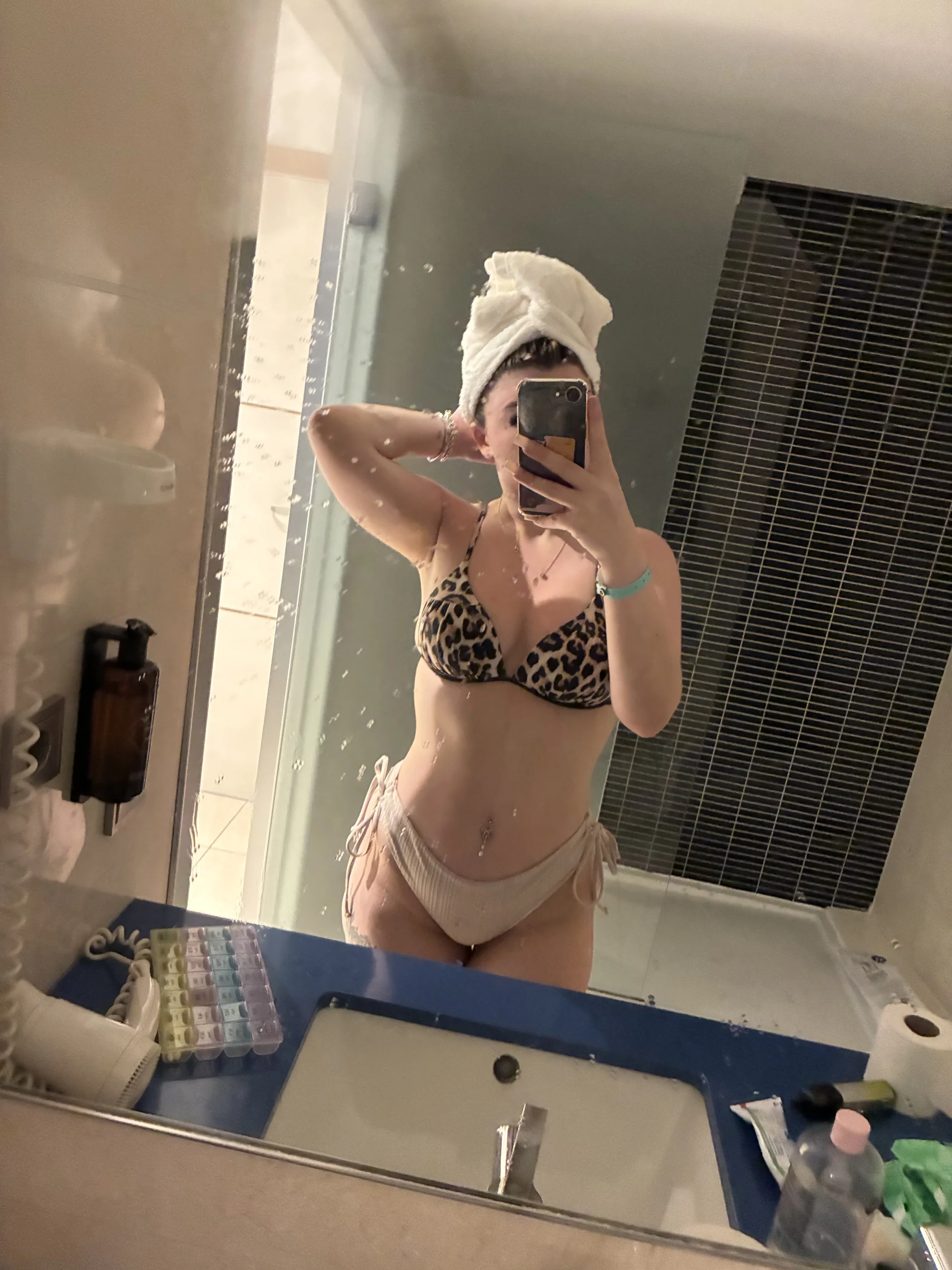XXX Porn Photo of Nude rosie-hipstergal 38