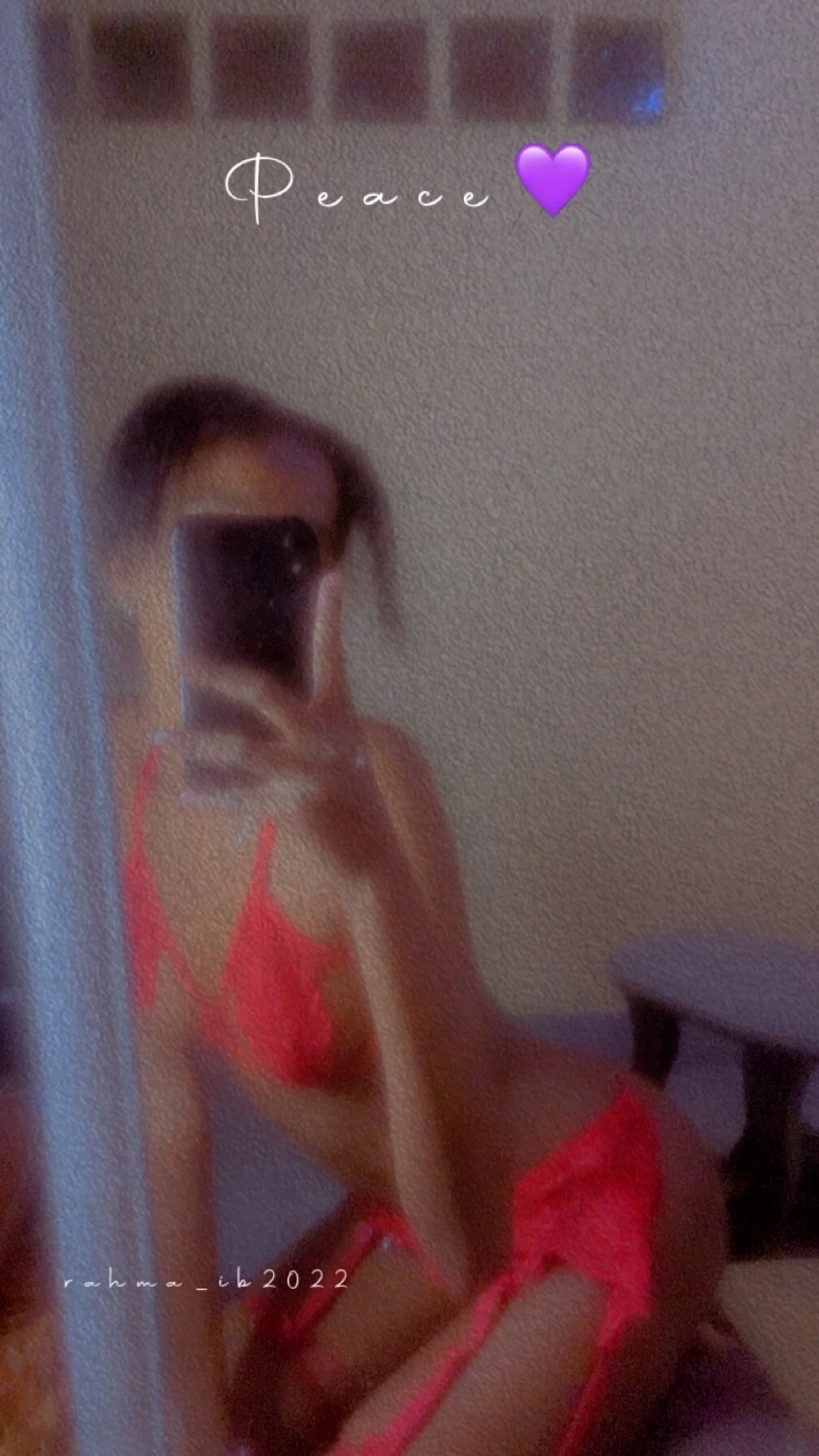 XXX Porn Photo of Nude LendingPluc 1