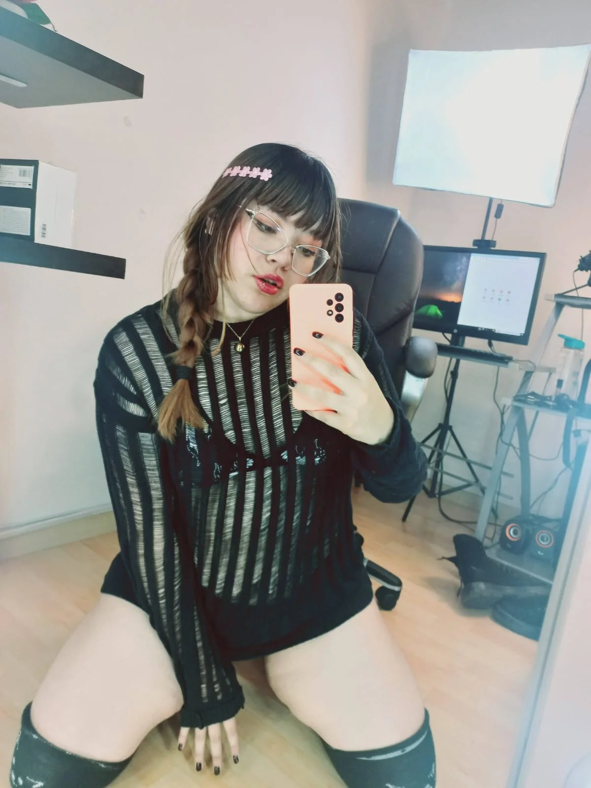 XXX Porn Photo of Nude NicoleeDemara 10