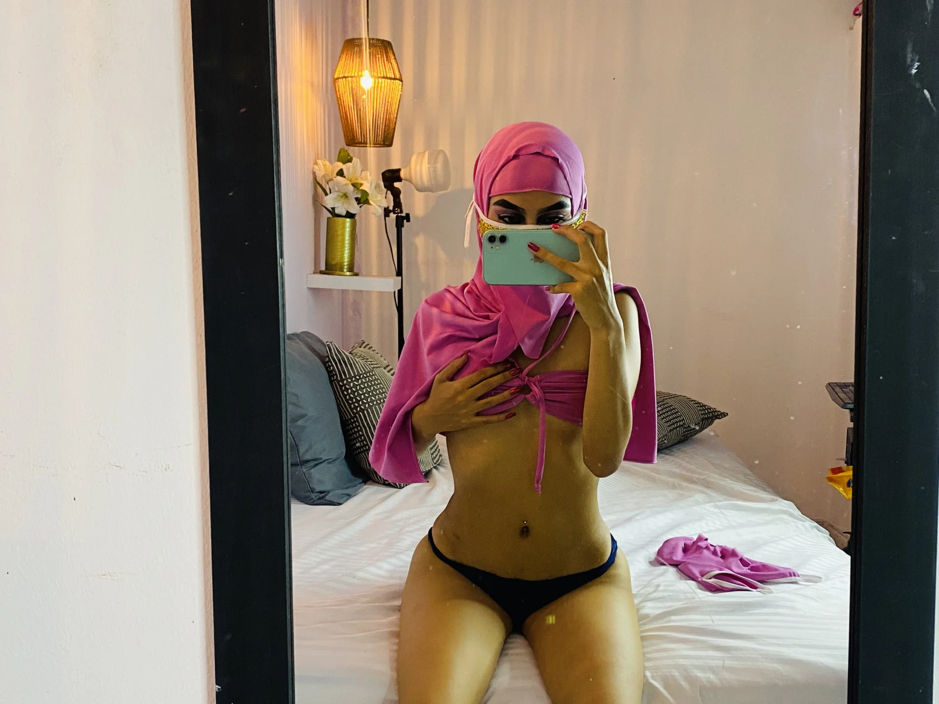 XXX Porn Photo of Nude Laayna__ 7
