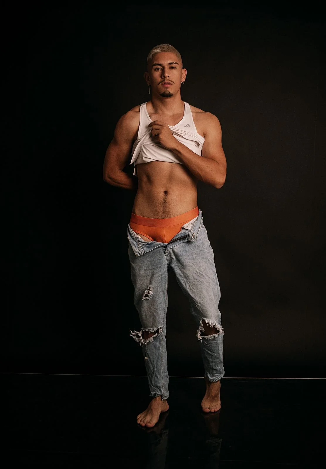 XXX Porn Photo of Nude Aaronfox_x 14