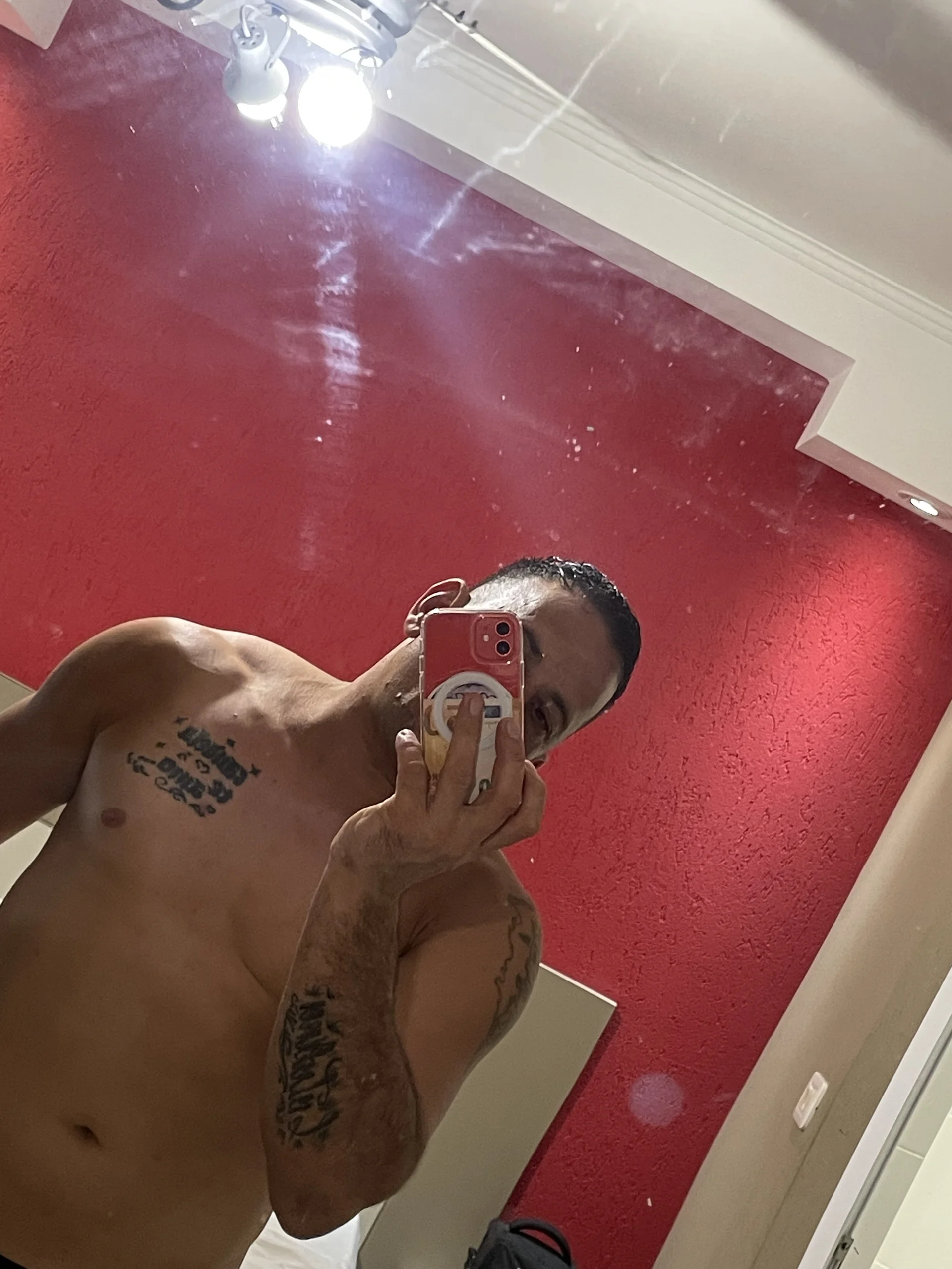 XXX Porn Photo of Nude Leon090987 3