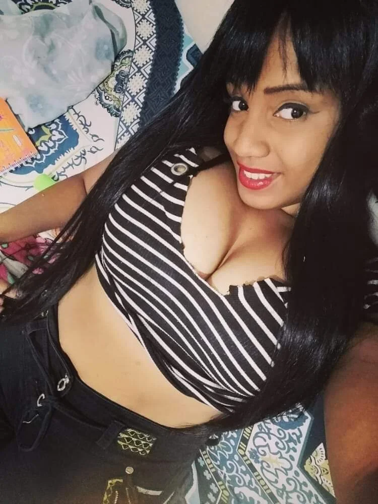 XXX Porn Photo of Nude AbellaLizz 8