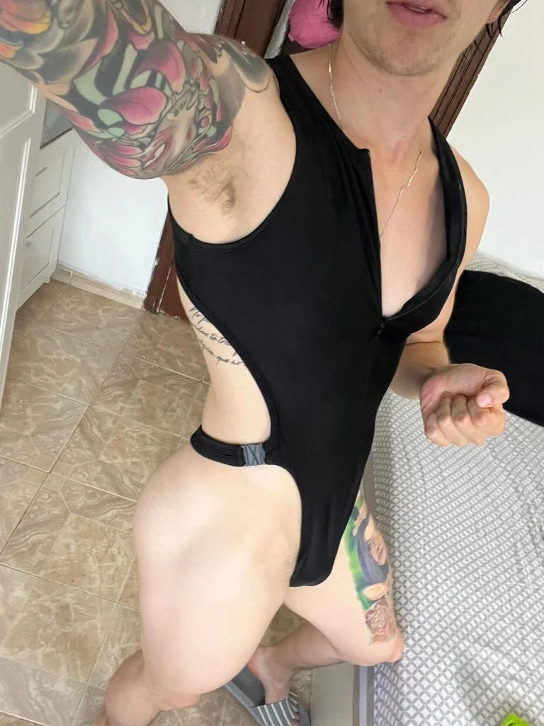 XXX Porn Photo of Nude adler80035 5