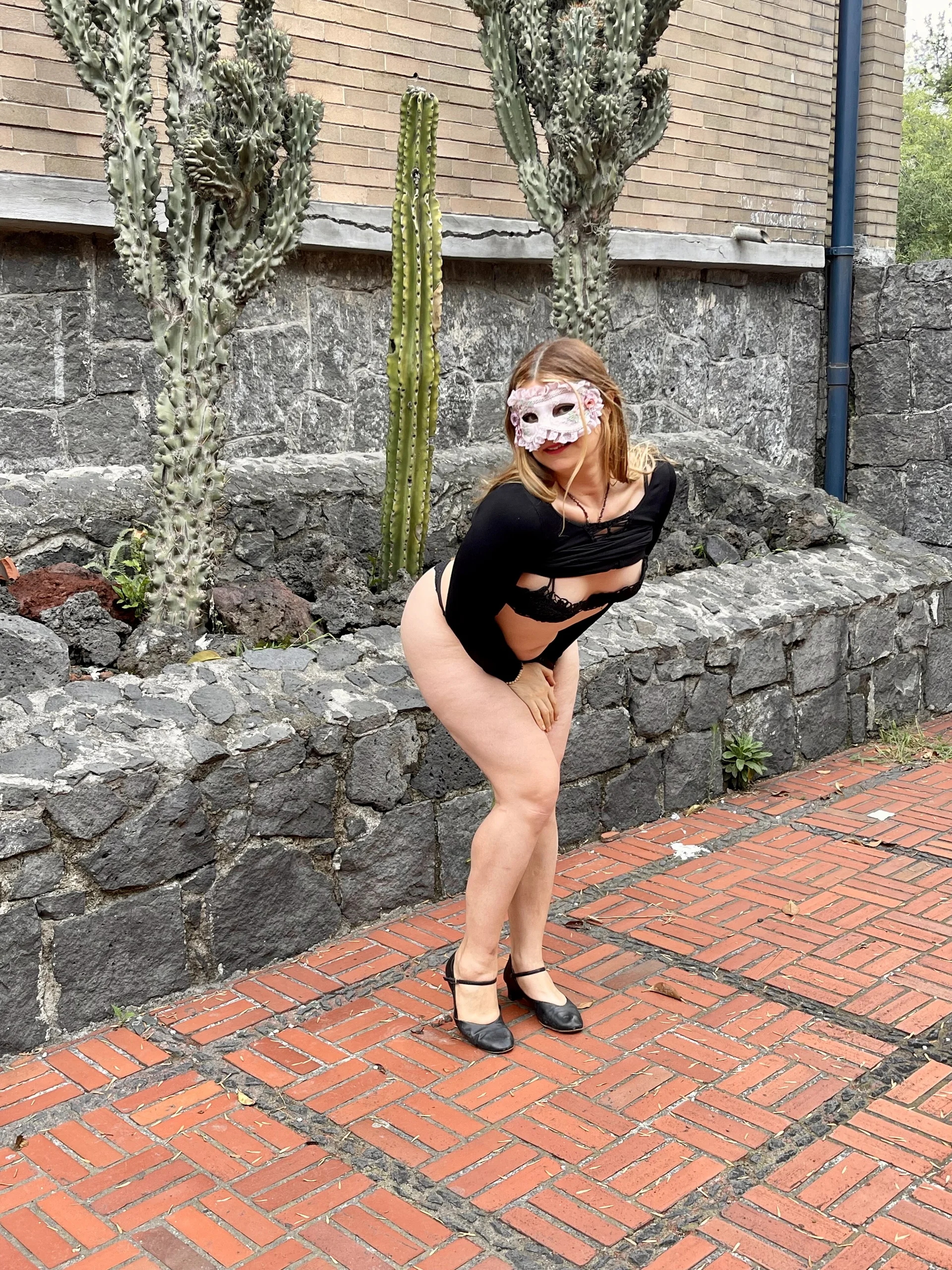 XXX Porn Photo of Nude masked_girl_club 2