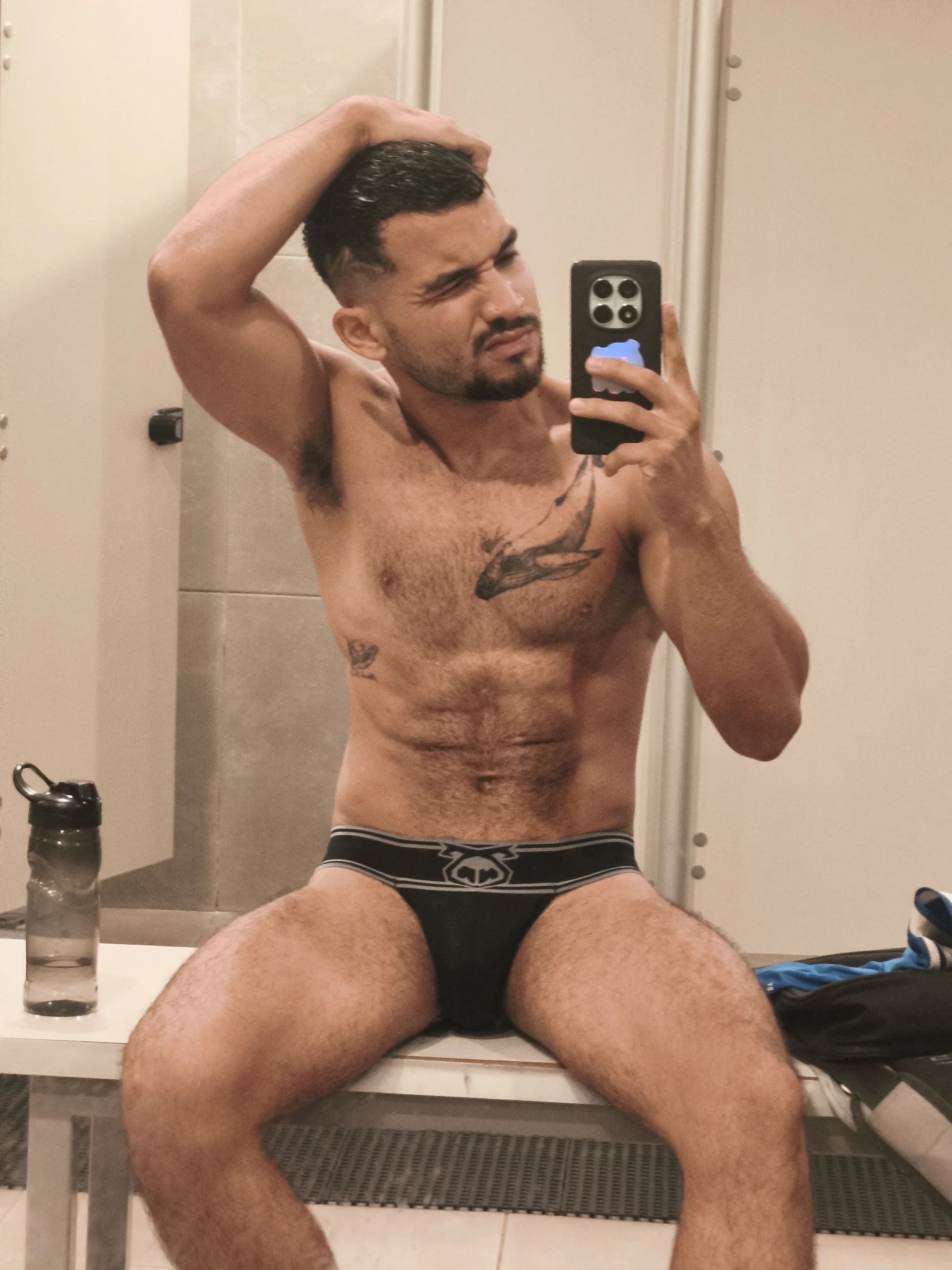 XXX Porn Photo of Nude Elpeludodialectico 2