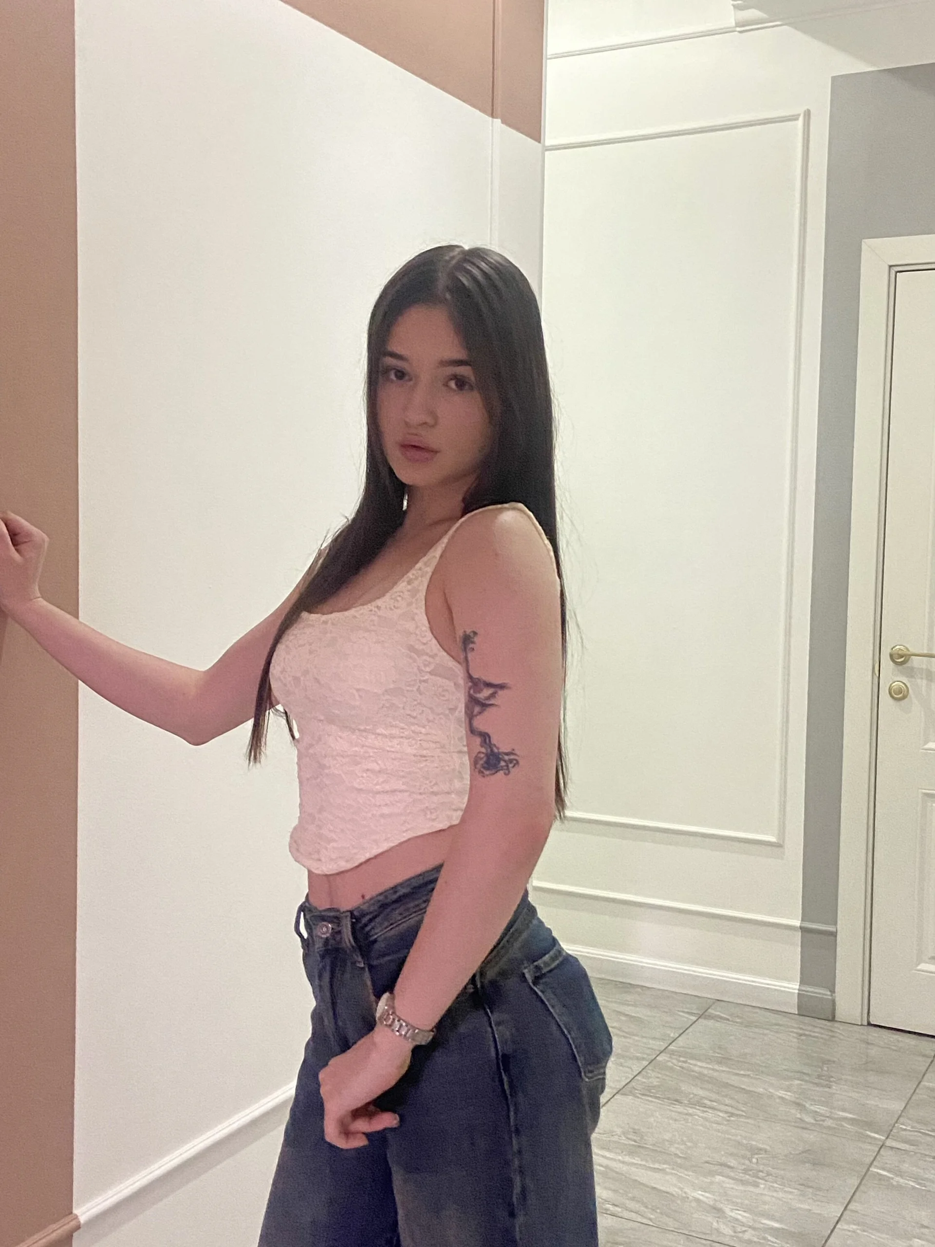 XXX Porn Photo of Nude LeanaSarnoff 4