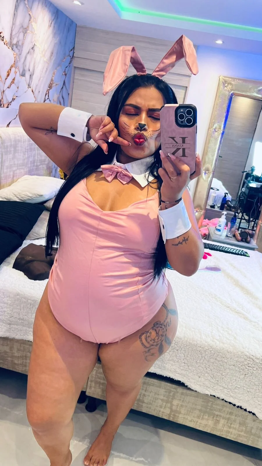 XXX Porn Photo of Nude kiana_cream 875