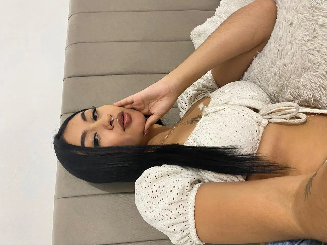 XXX Porn Photo of Nude Moonshine_tay1 6