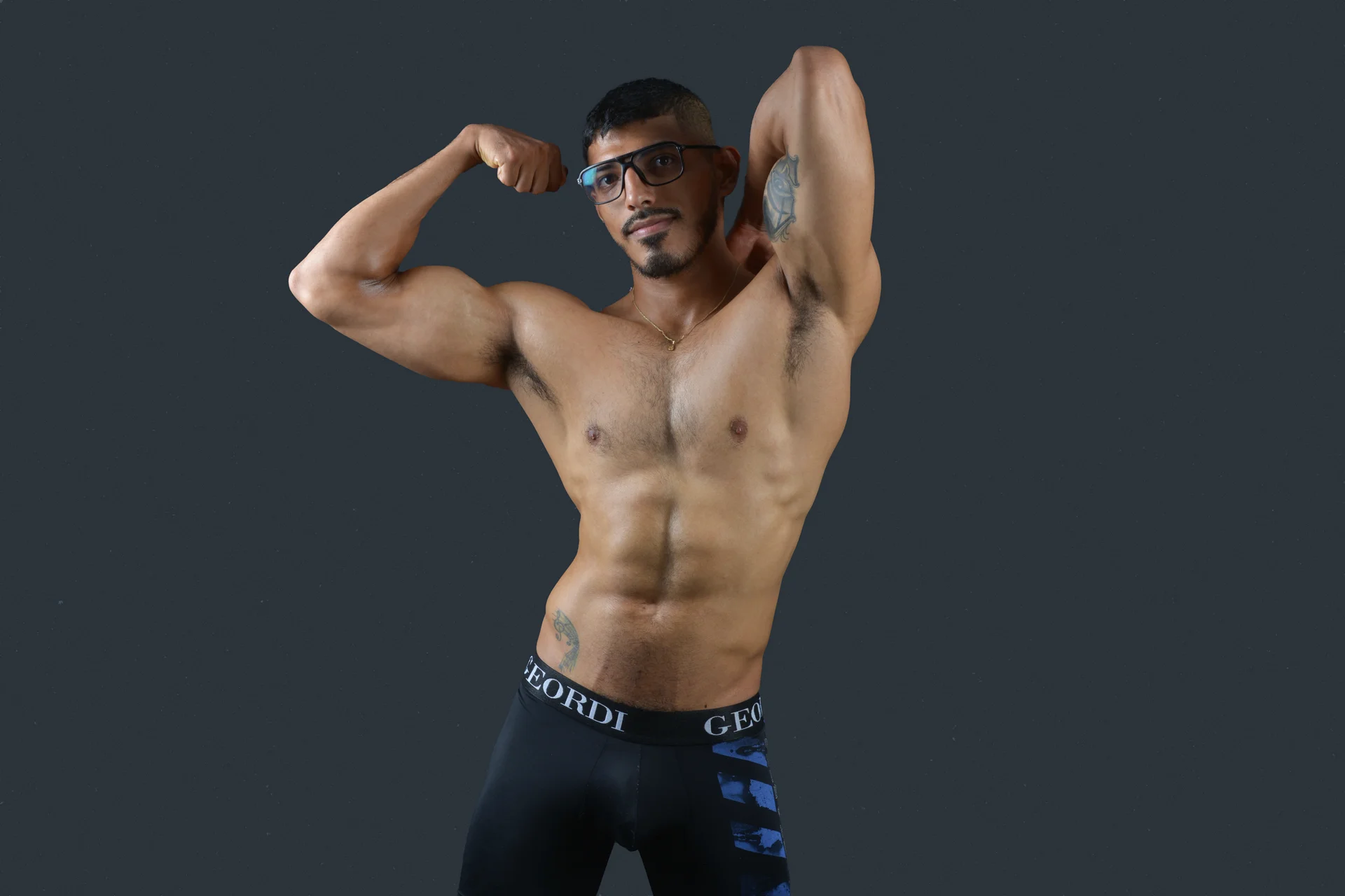 XXX Porn Photo of Nude joris_vo 11