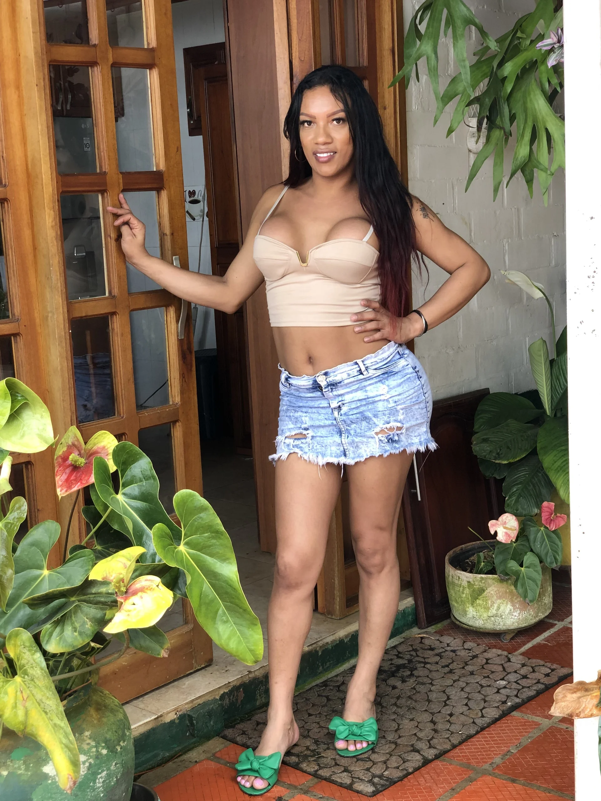 XXX Porn Photo of Nude brunette_horny1 1