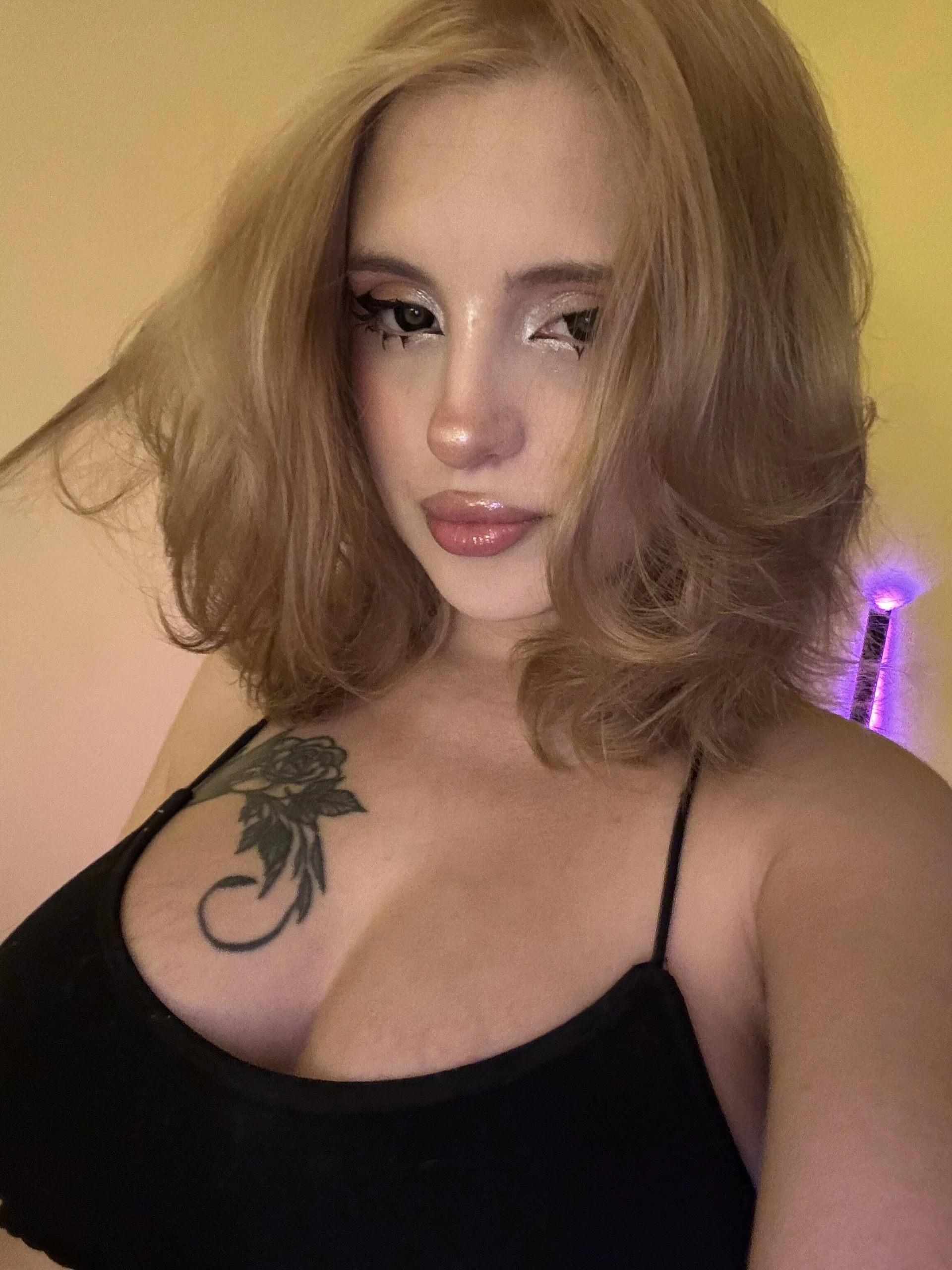 XXX Porn Photo of Nude Melissa_cum 5