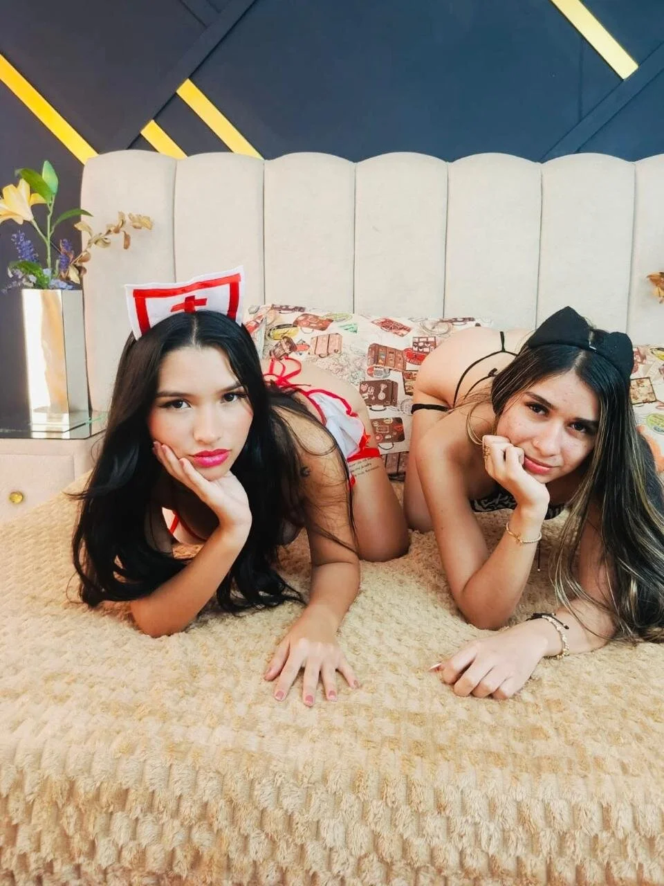 XXX Porn Photo of Nude CloeANDnicol 2