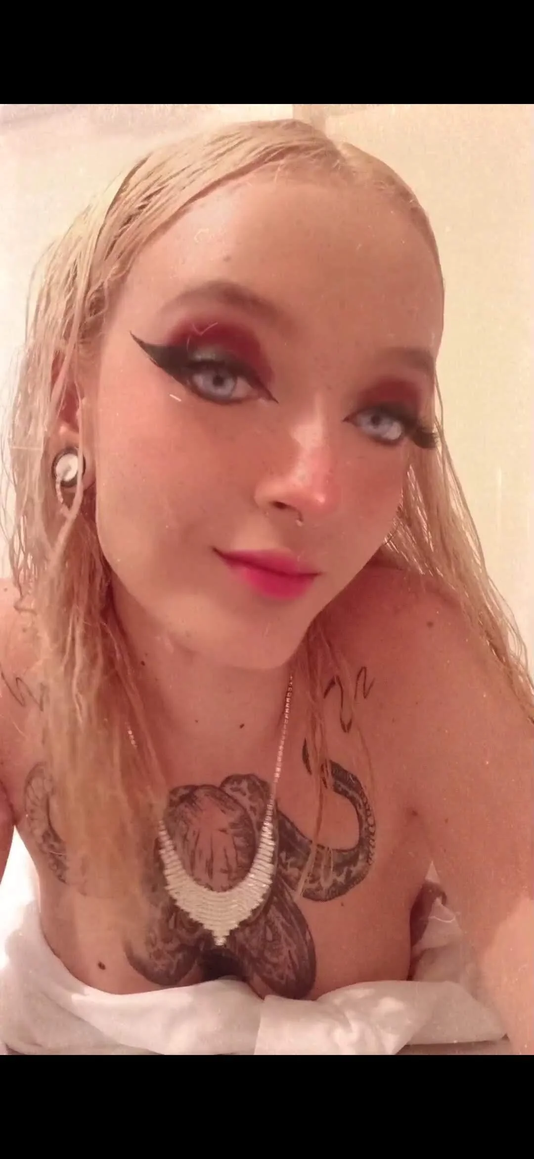 XXX Porn Photo of Nude barbara_anal_squirt_ 1216