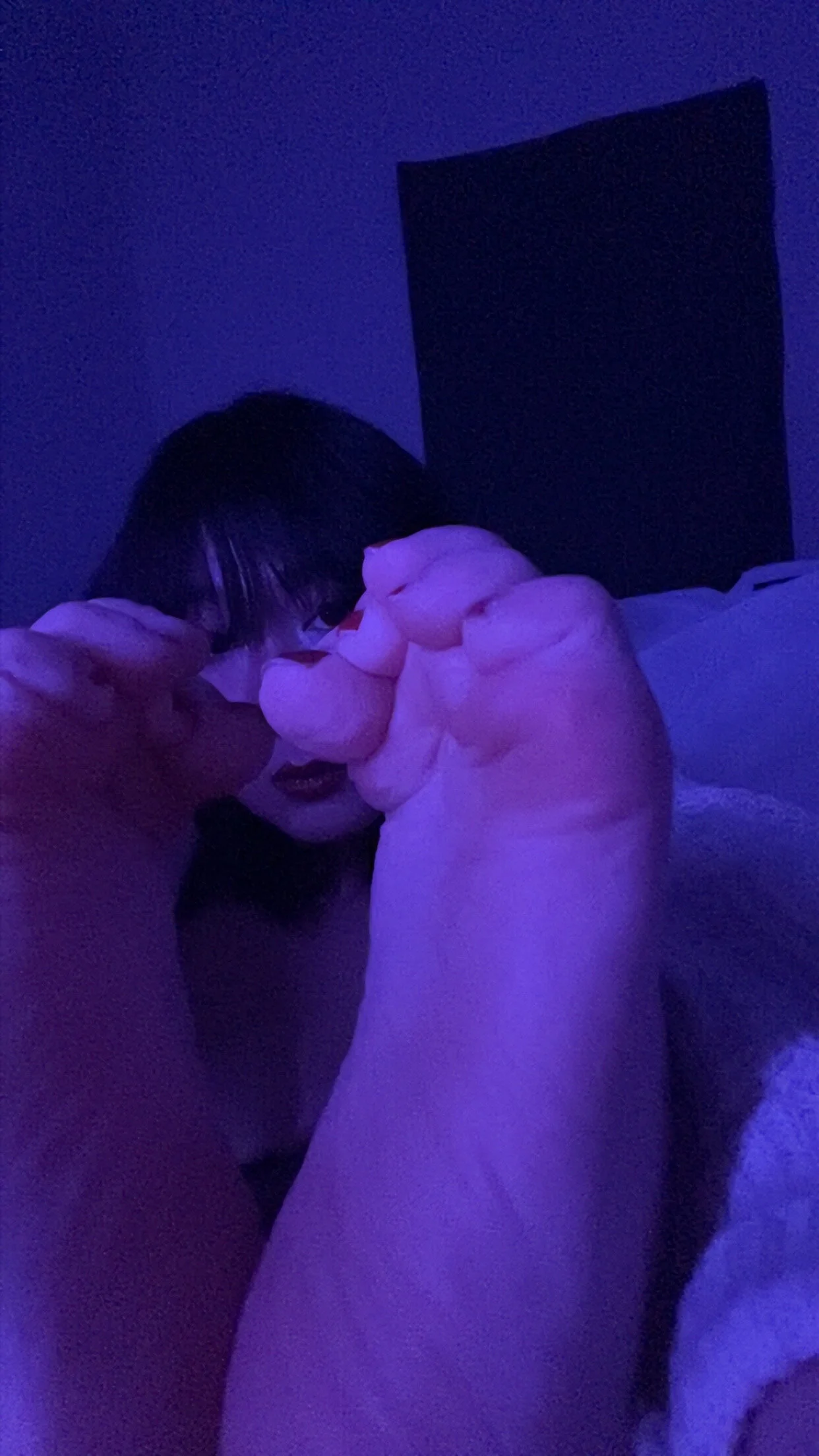 XXX Porn Photo of Nude kikitheclown 2